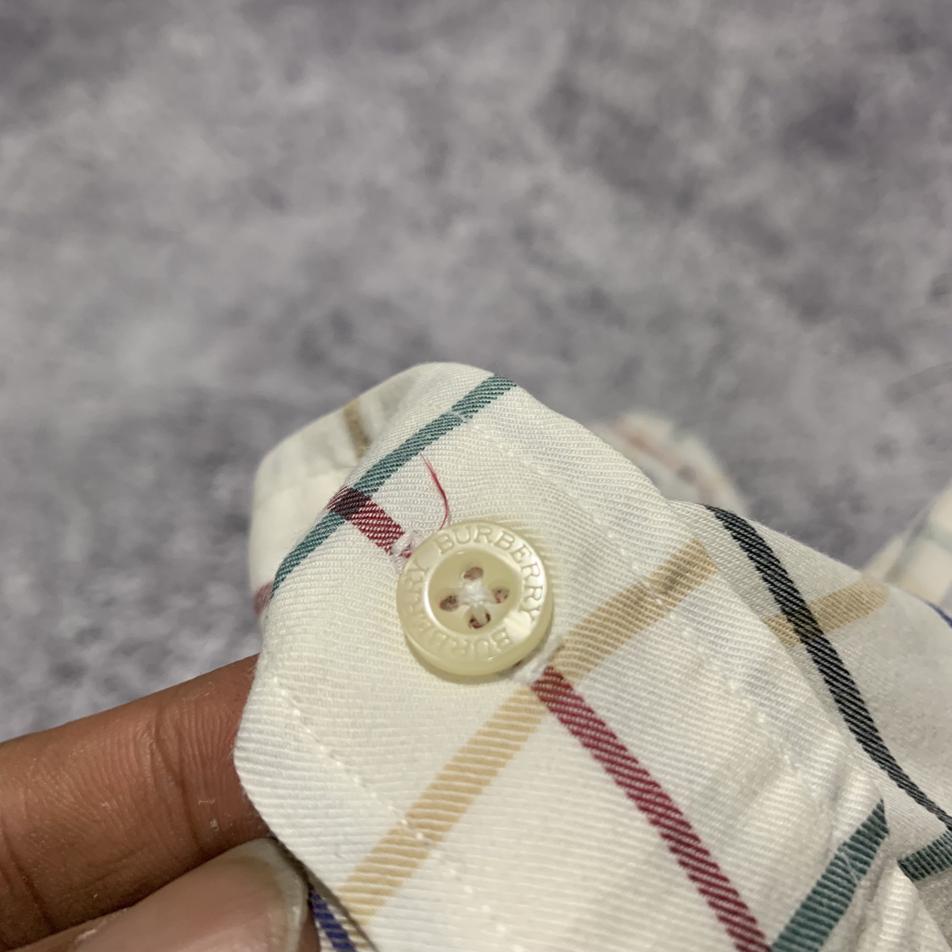 Burberry 2000s Burberry Plaid Pocket Button Shirt Size US M / EU 48-50 / 2 - 7 Thumbnail