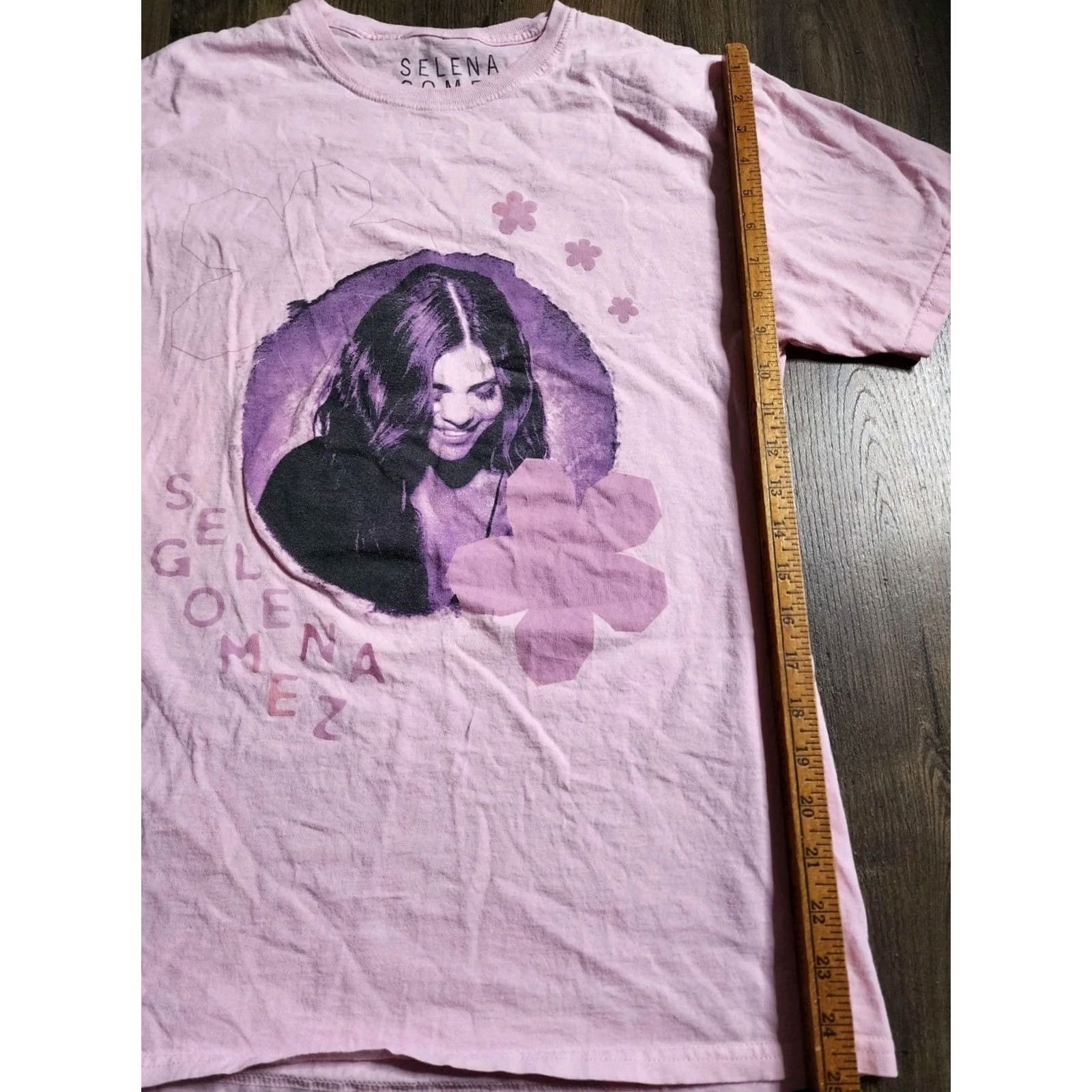 Vintage Womens M Selena Gomez Flowers Portrait T Shirt Pop Music Size M / US 6-8 / IT 42-44 - 4 Thumbnail