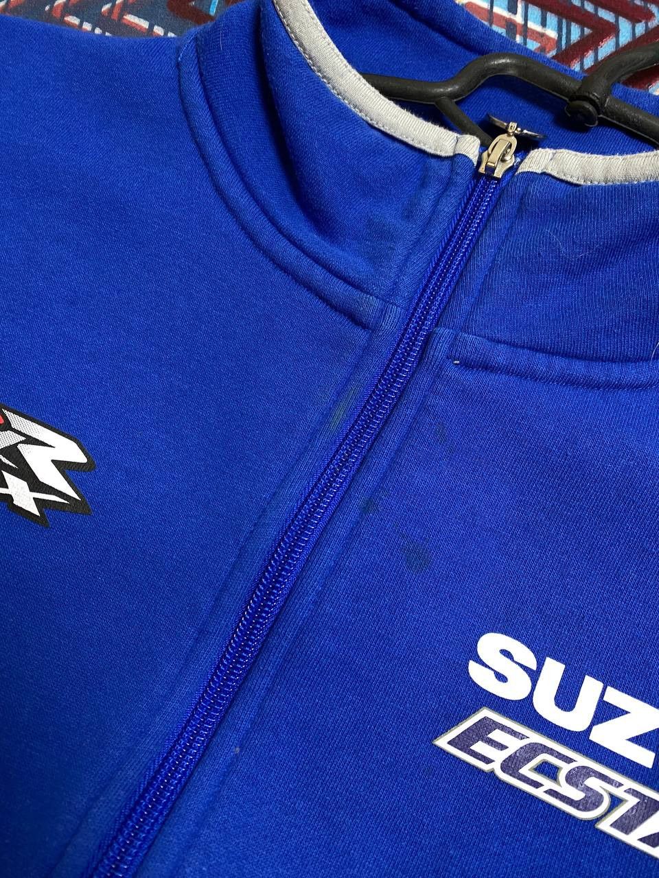 Vintage vintage Sweatshirt hoodie zip SUZUKI MOTO RACING sportwear Size US M / EU 48-50 / 2 - 11 Thumbnail