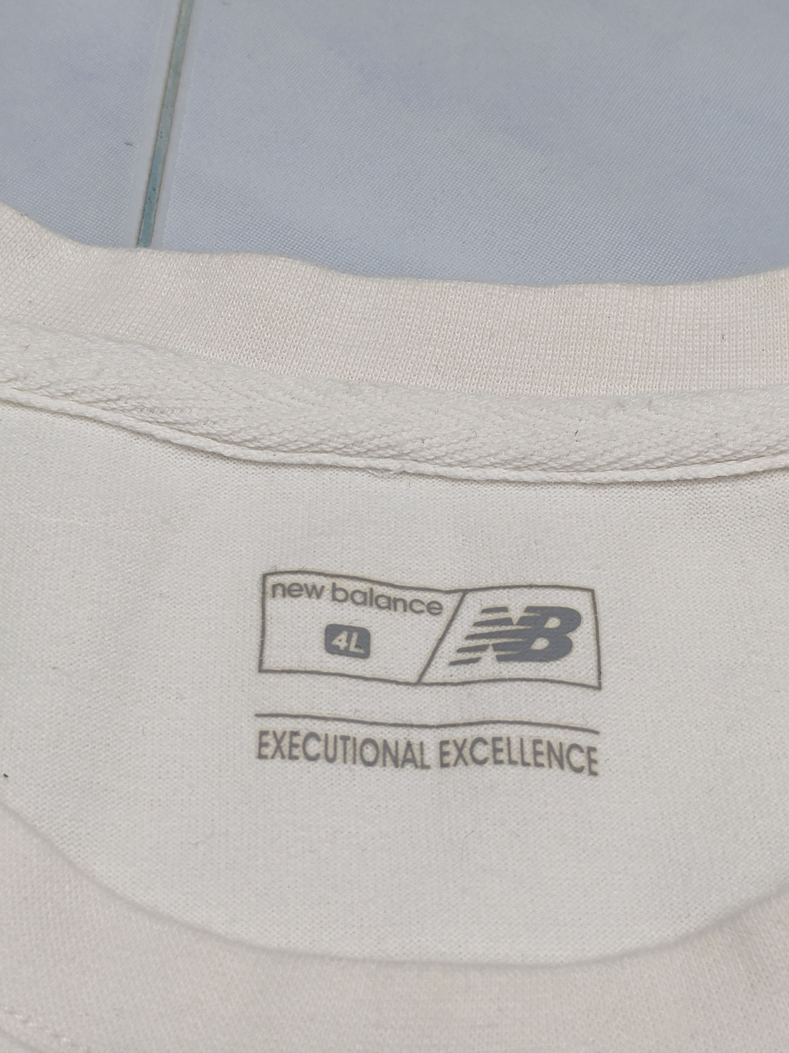 New Balance NEW BALANCE TSHIRT Size US XXL / EU 58 / 5 - 9 Thumbnail