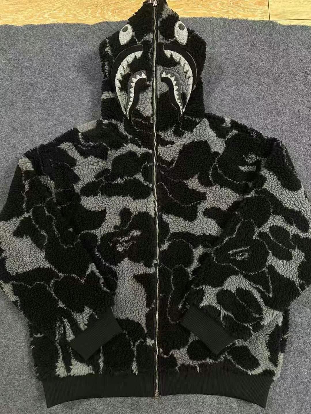 Bape Bape X Multi Shark Sweatshirt Pullover Size US XXL / EU 58 / 5 - 1 Thumbnail