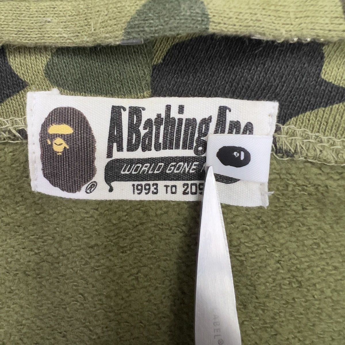 Bape Bape 1st Camo Shark Full Zip Hoodie Size US M / EU 48-50 / 2 - 7 Thumbnail