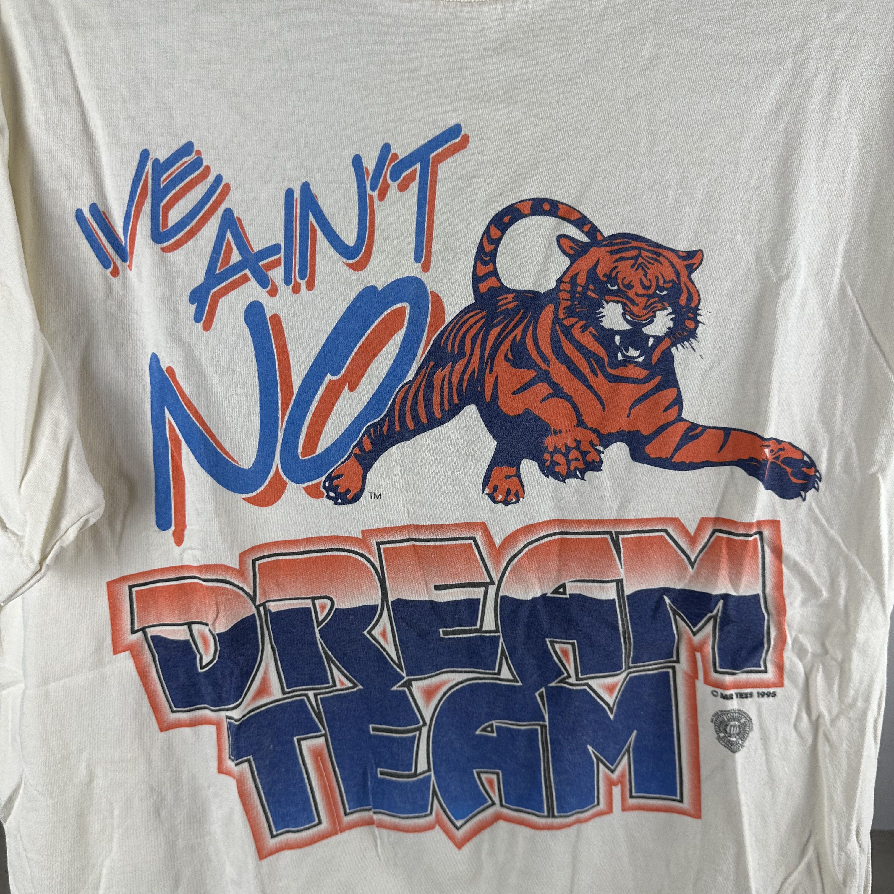 Vintage 1995 Auburn Tigers We Ain't No Dream Team NCAA T-shirt Size US XL / EU 56 / 4 - 2 Thumbnail