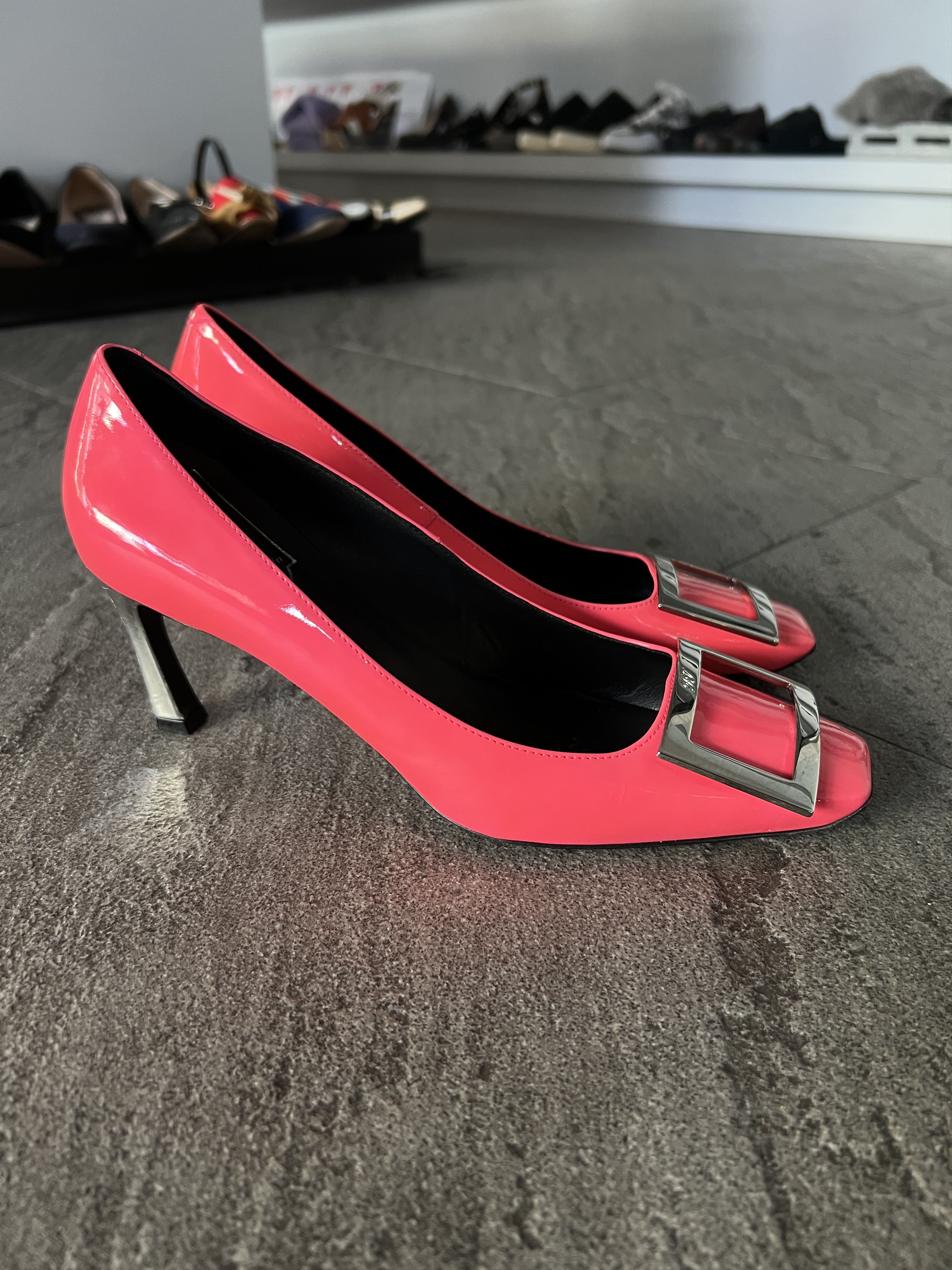 Roger Vivier Roger Vivier Belle Vivier Pink Patent Heels 37.5 Size US 7.5 / IT 37.5 - 4 Thumbnail