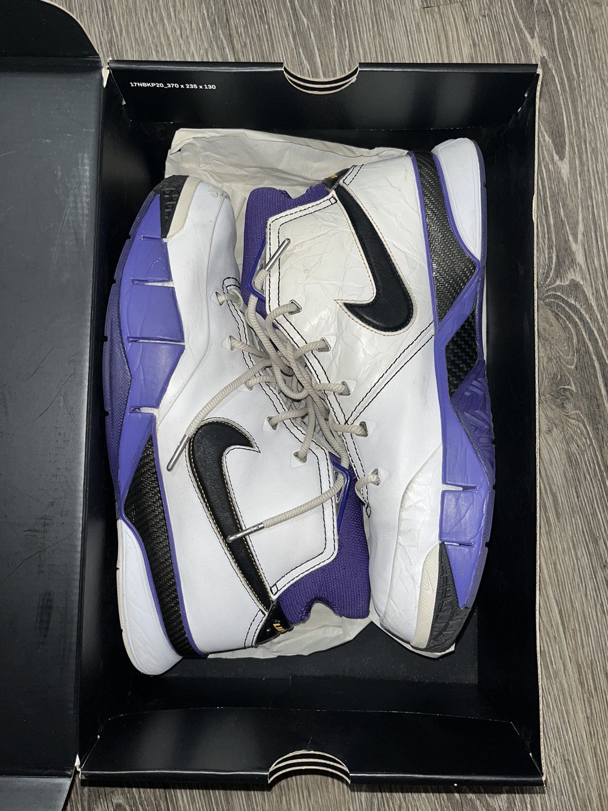 Nike Nike Kobe 1 Protro 81 Pt Game Size US 11.5 / EU 44-45 - 11 Thumbnail