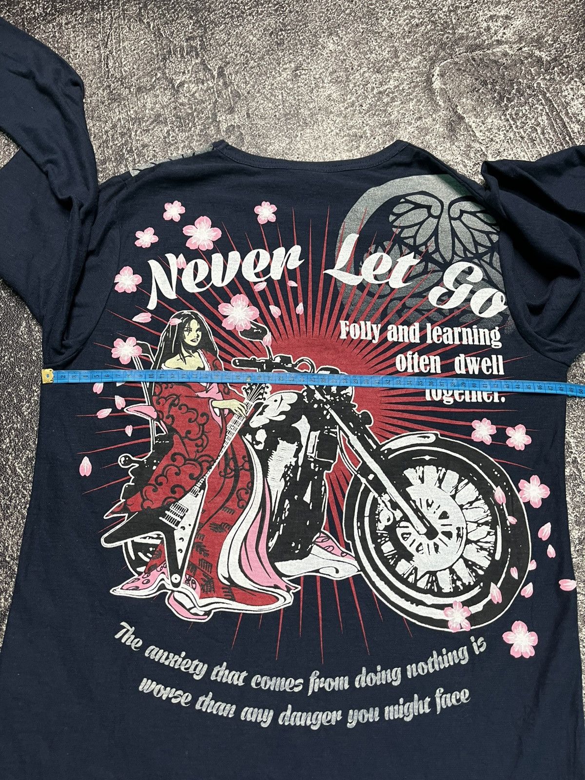 Japanese Brand Vintage Never Let Go Y2K longsleeve Size US M / EU 48-50 / 2 - 5 Thumbnail