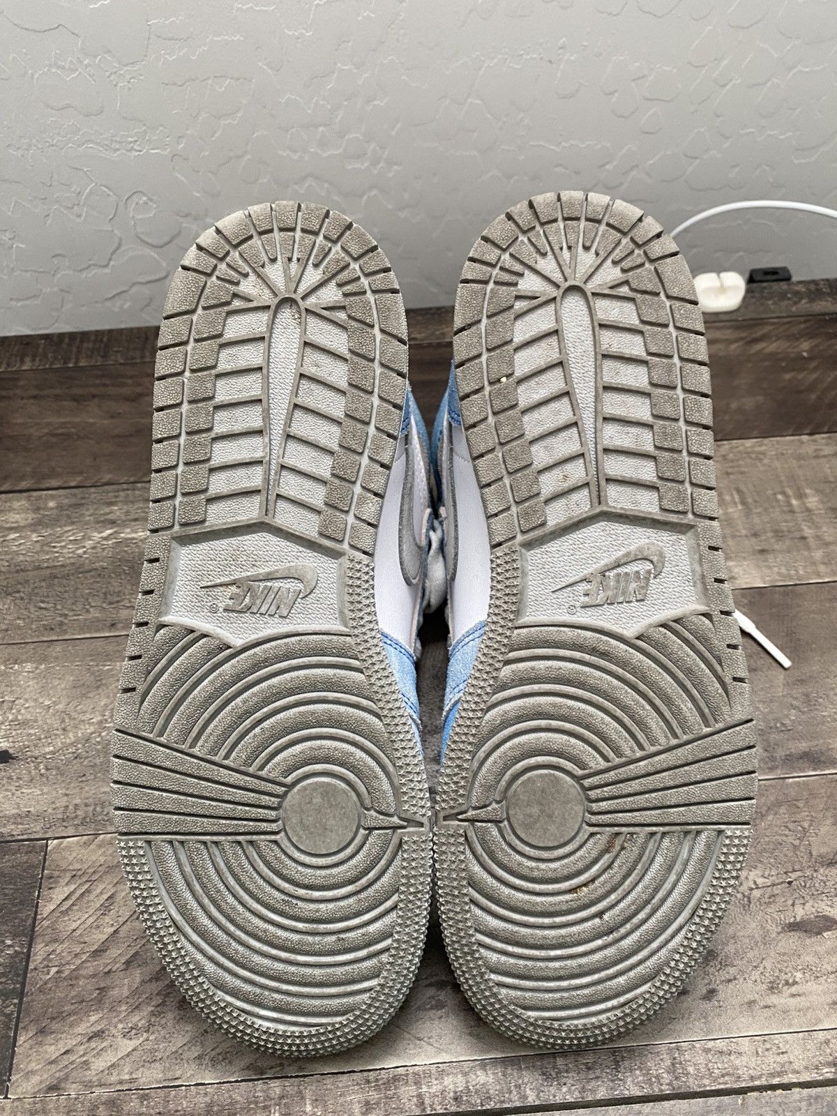 Jordan Brand Jordan 1 Hyper Royal Size US 6.5 / EU 39-40 - 5 Thumbnail