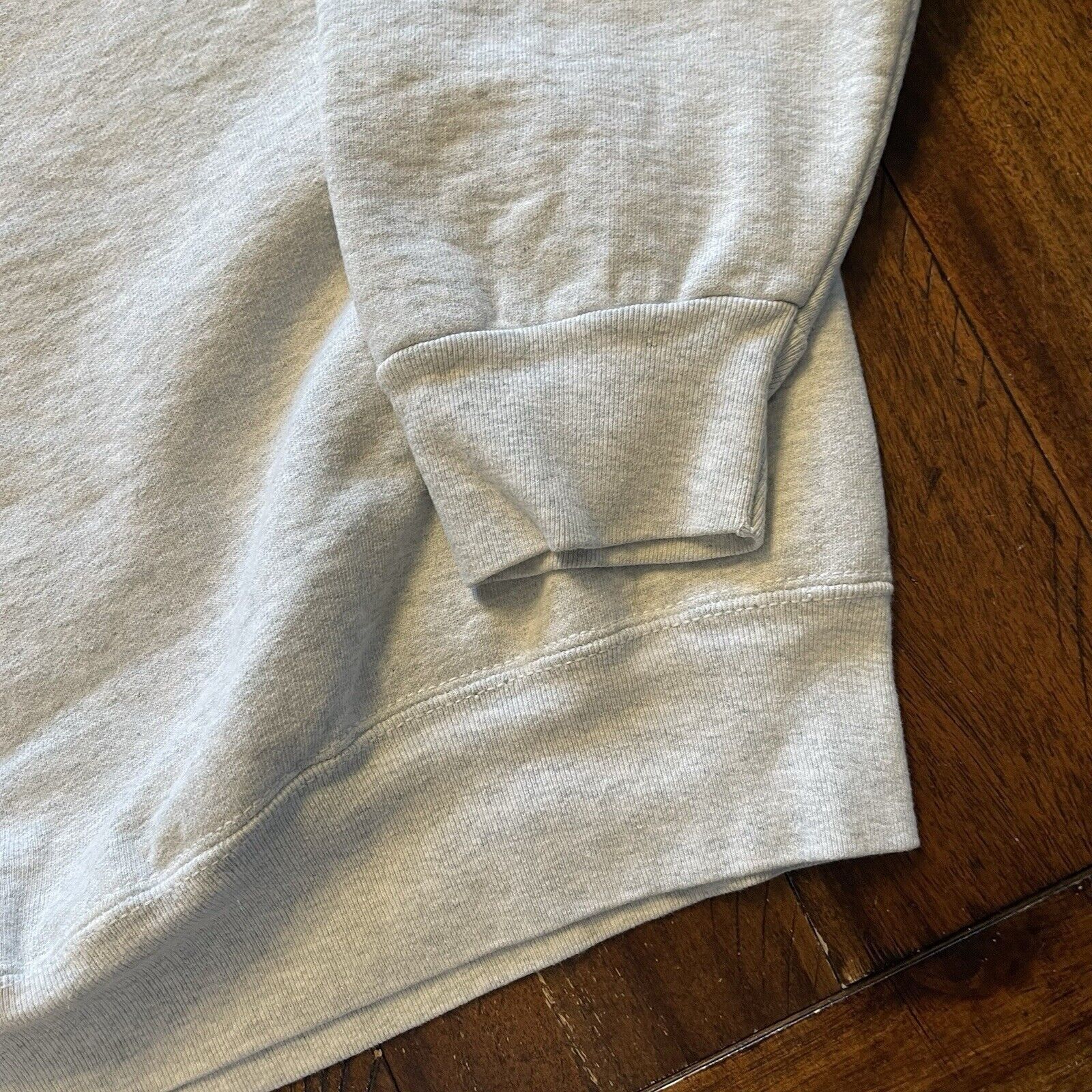 Fruit Of The Loom WASHINGTON SQUARE Jennifer Jason Leigh movie Crew Sweatshirt Size US L / EU 52-54 / 3 - 4 Thumbnail