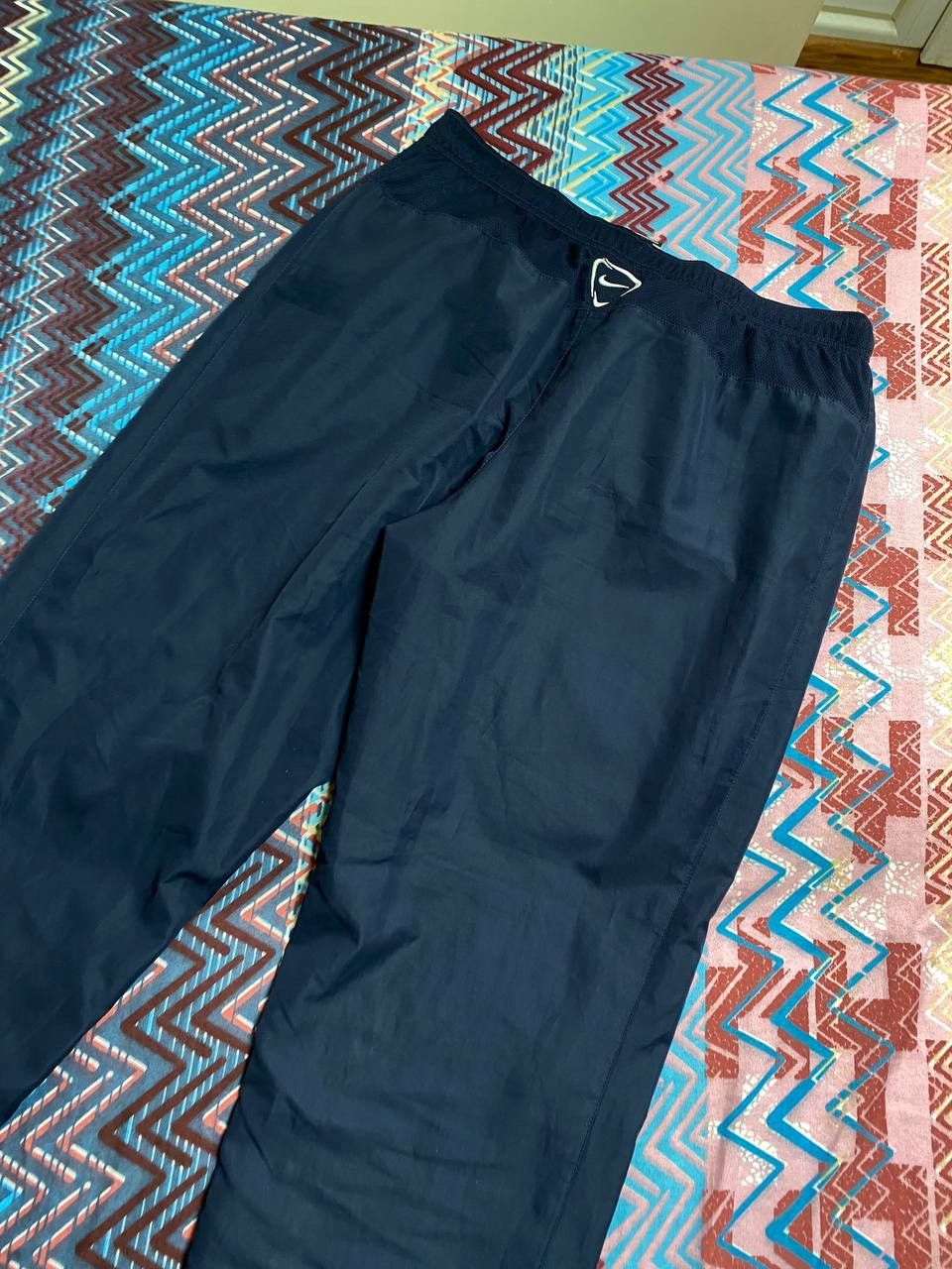 Nike × Vintage 90’s NIKE RARE SWOOSH Y2K RETRO ZIP LOGO TRACK NYLON PANTS Size US 34 / EU 50 - 10 Thumbnail