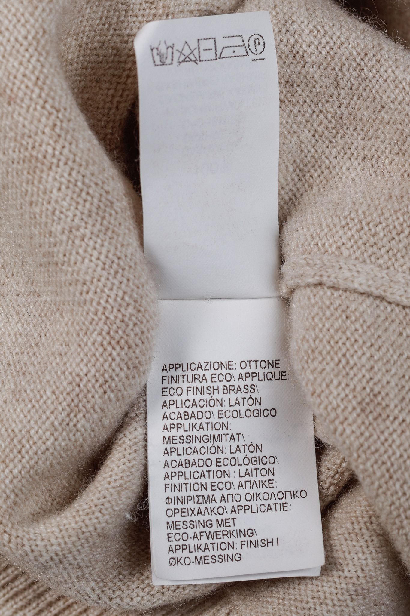 Brunello Cucinelli Brunello Cucinelli AW/20 Oyster Cashmere Turtleneck Sweater Size M / US 6-8 / IT 42-44 - 9 Thumbnail
