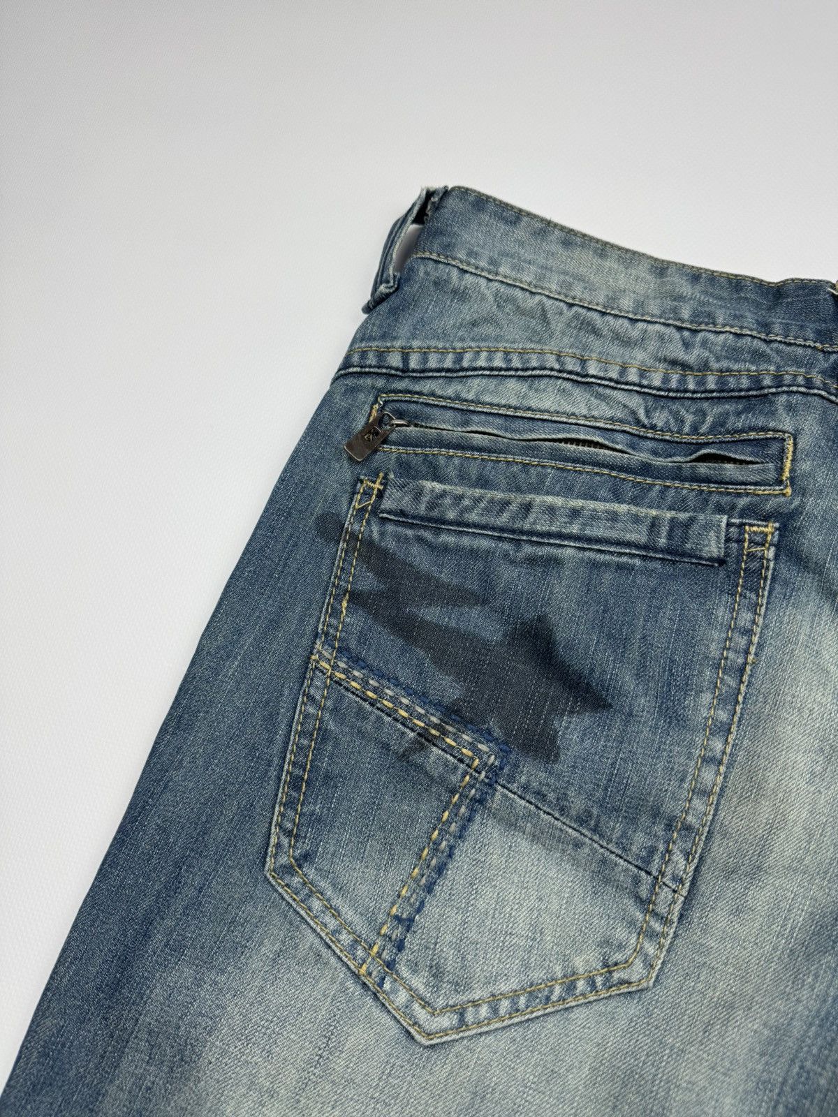 If Six Was Nine Vintage Junya Watanabe Style Distressed Jeans Size US 33 - 6 Thumbnail