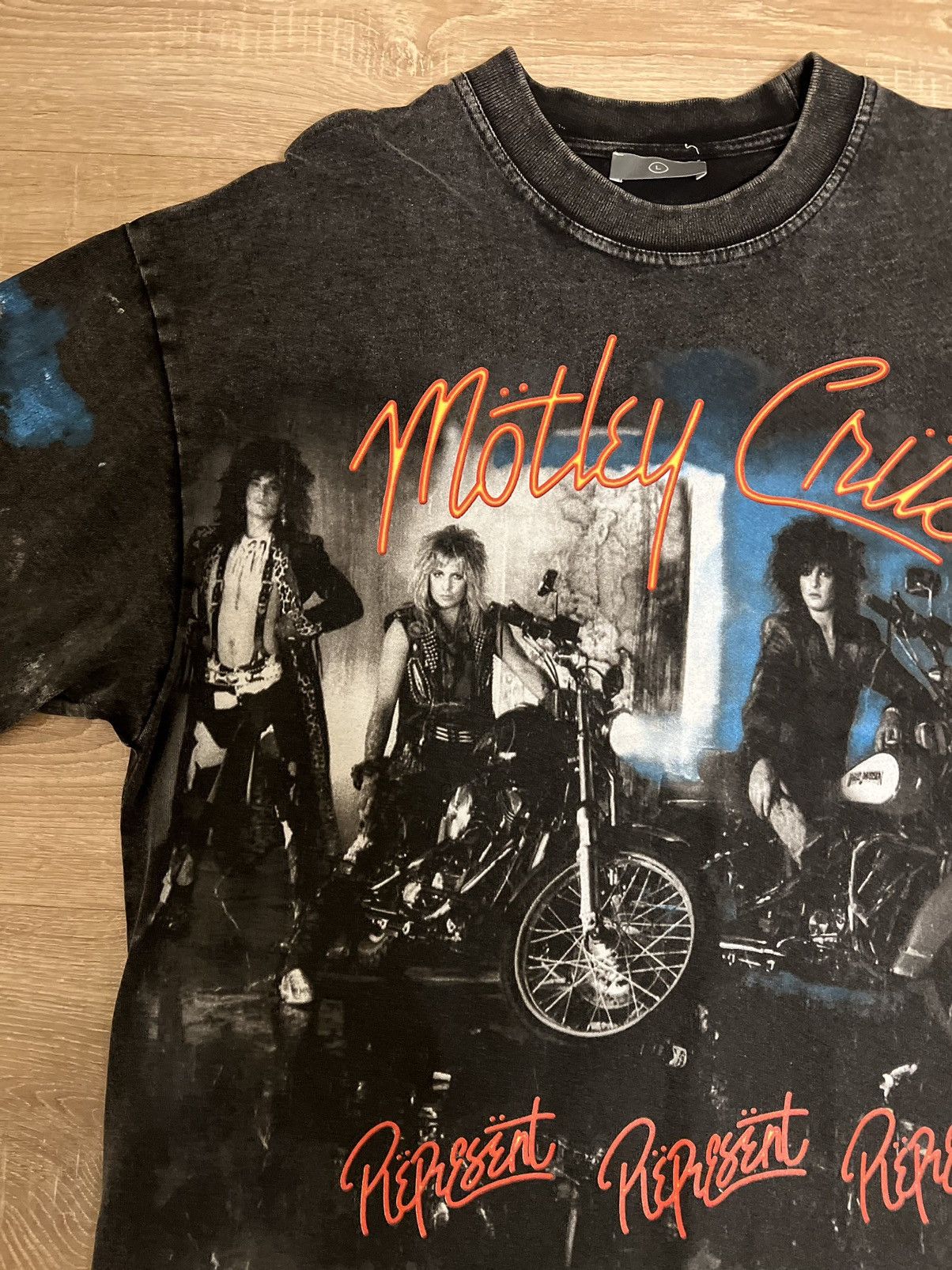 Japanese Brand × Vintage Motley crue band t shirt Size US L / EU 52-54 / 3 - 4 Thumbnail