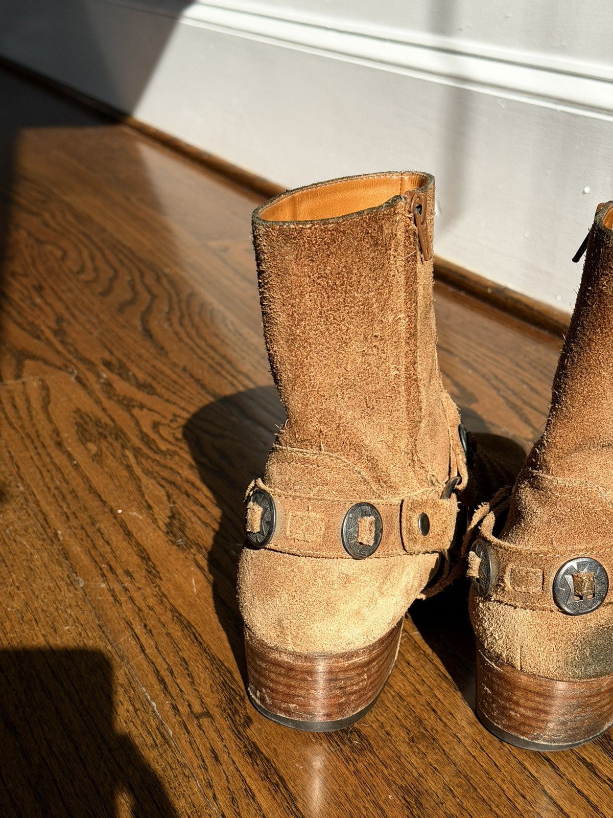 Saint Laurent Paris Saint Laurent Wyatt SS15 Concho Noisette suede