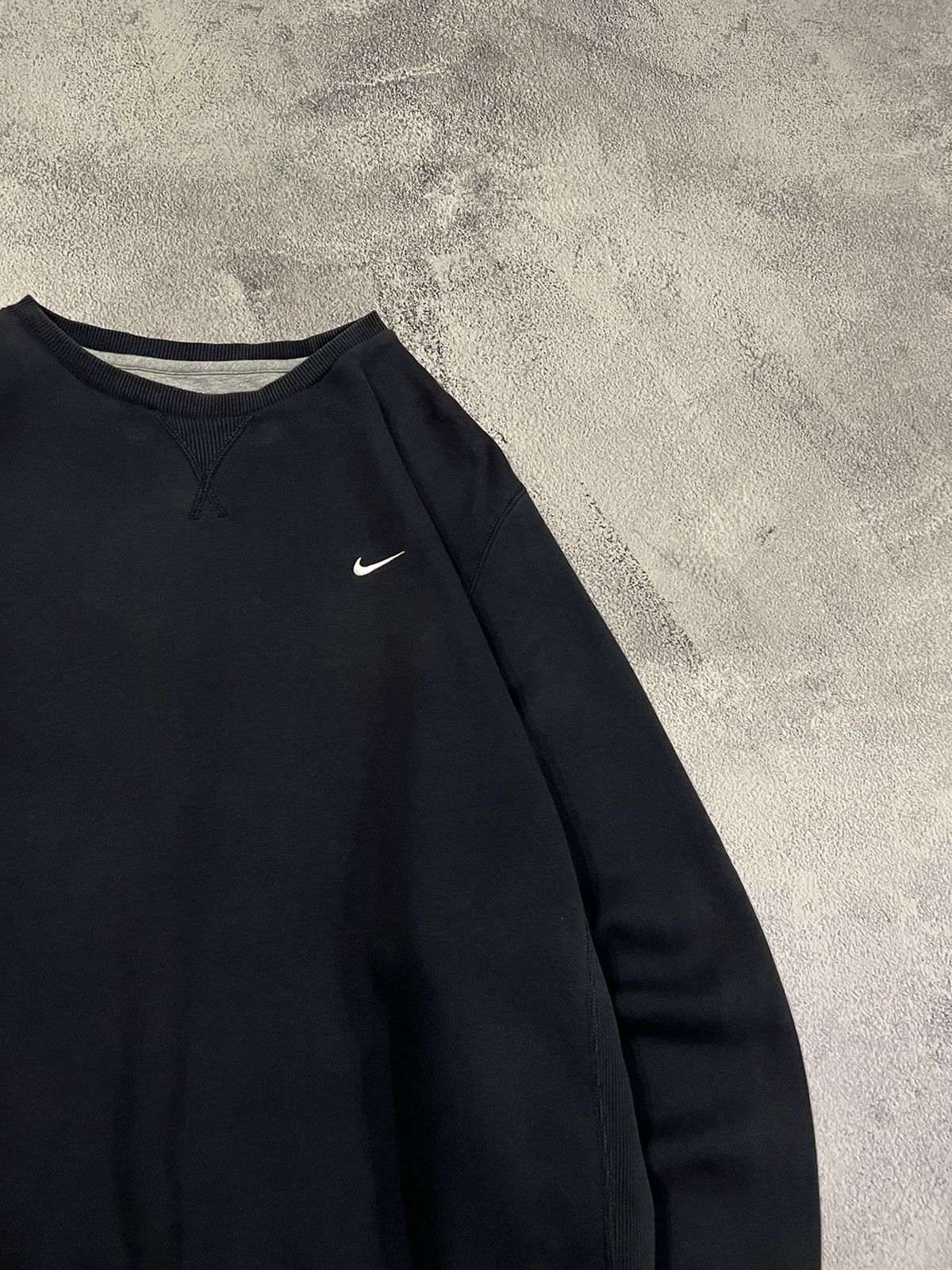 Nike × Vintage Vintage Y2k Nike 💙 Faded Mini Swoosh Sweatshirt 00’s Size US XL / EU 56 / 4 - 7 Thumbnail
