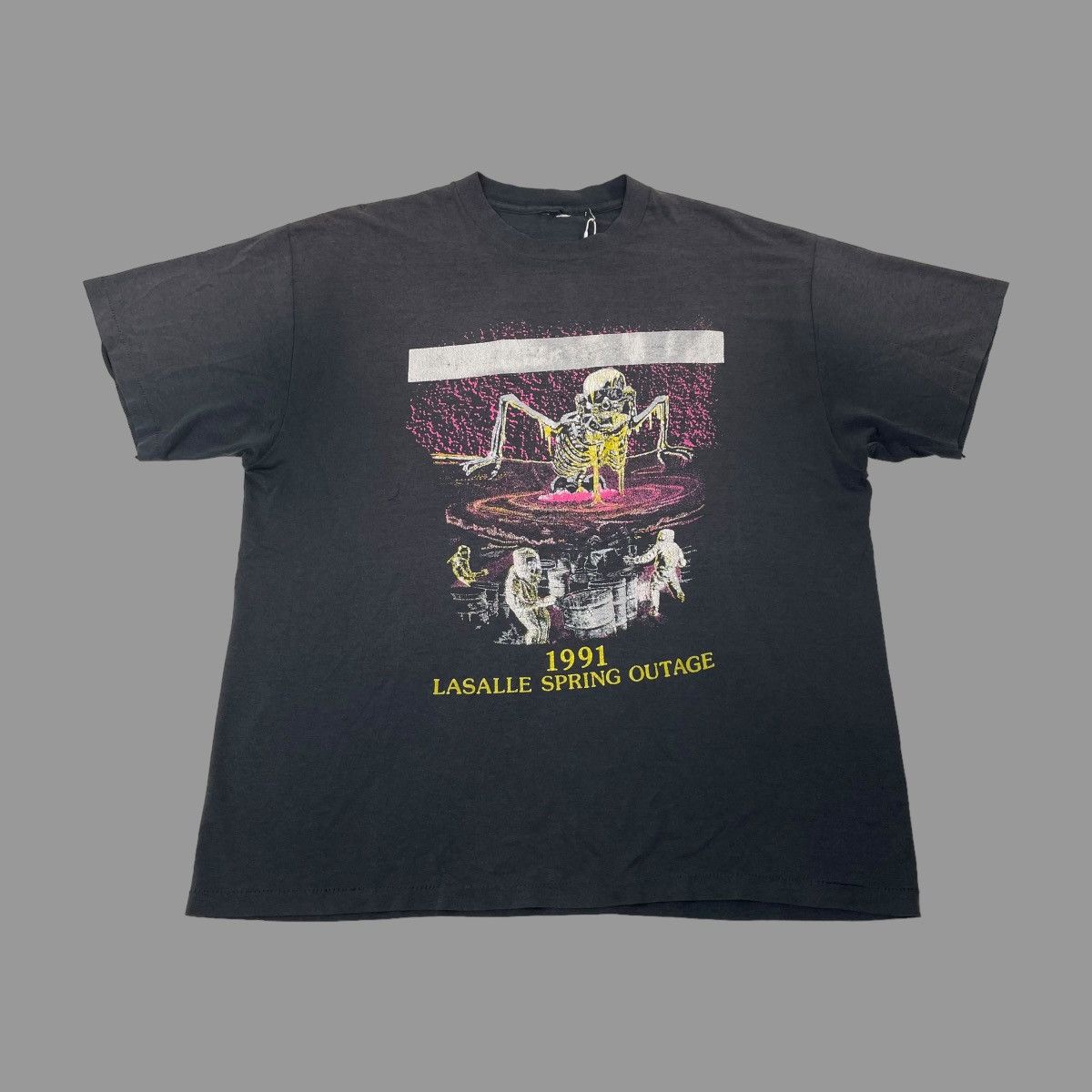 image of Vintage 1991 Nuclear Spring Outage T Shirt in Black, Men's (Size XL)