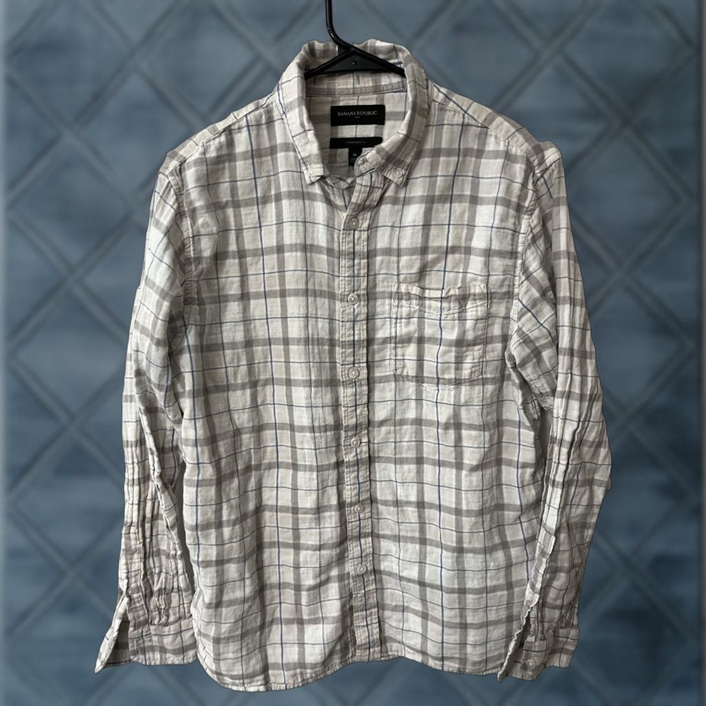 Banana Republic Banana Republic Dress Shirt Button Up Shirt Men's M White Plaid Check Regular Fit Collared Spread Neckline Long Sleeve Multicolor 100% Cotton Men Size US M / EU 48-50 / 2 - 1 Thumbnail