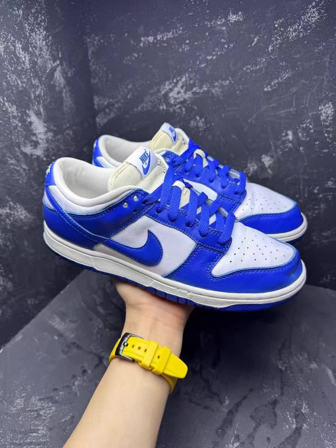 Nike Nike Dunk Kentucky White & Blue Q10 Size US 7.5 / EU 40-41 - 2 Thumbnail