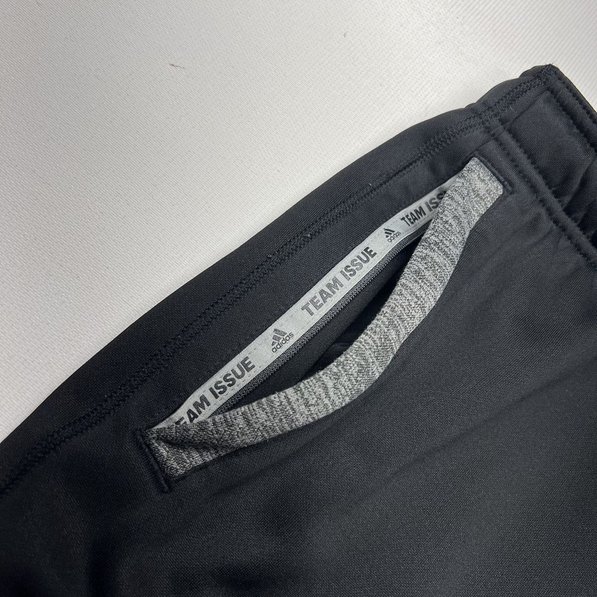 Adidas Adidas Sweat Pants Black Climawarm Fleece Lined Zip Ankle Size US 32 / EU 48 - 7 Thumbnail