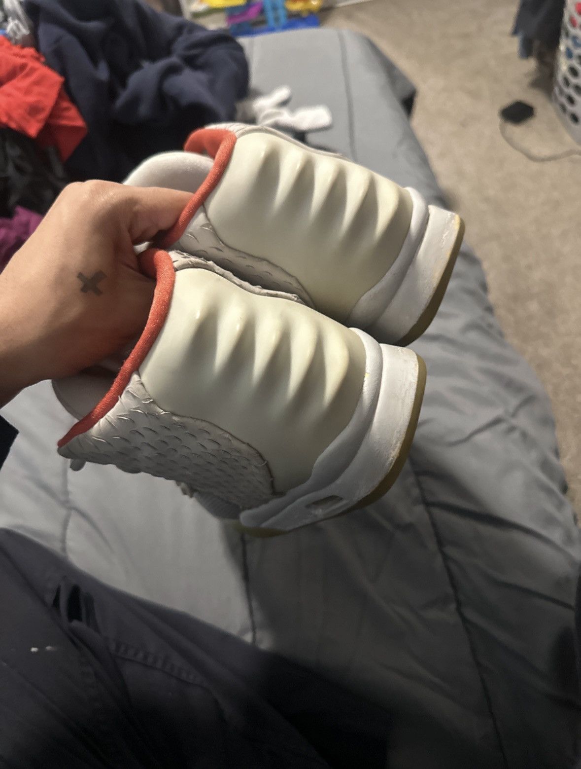 Nike Nike yeezy 2 platinum size 7 Size US 7 / EU 40 - 5 Thumbnail