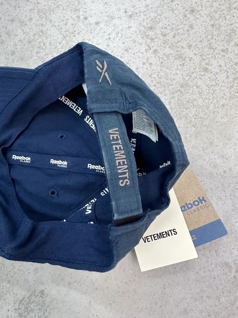 Vetements Vetements SizeF 19SS Bullet Hole-Damaged Hoodie with Target Size ONE SIZE - 3 Thumbnail