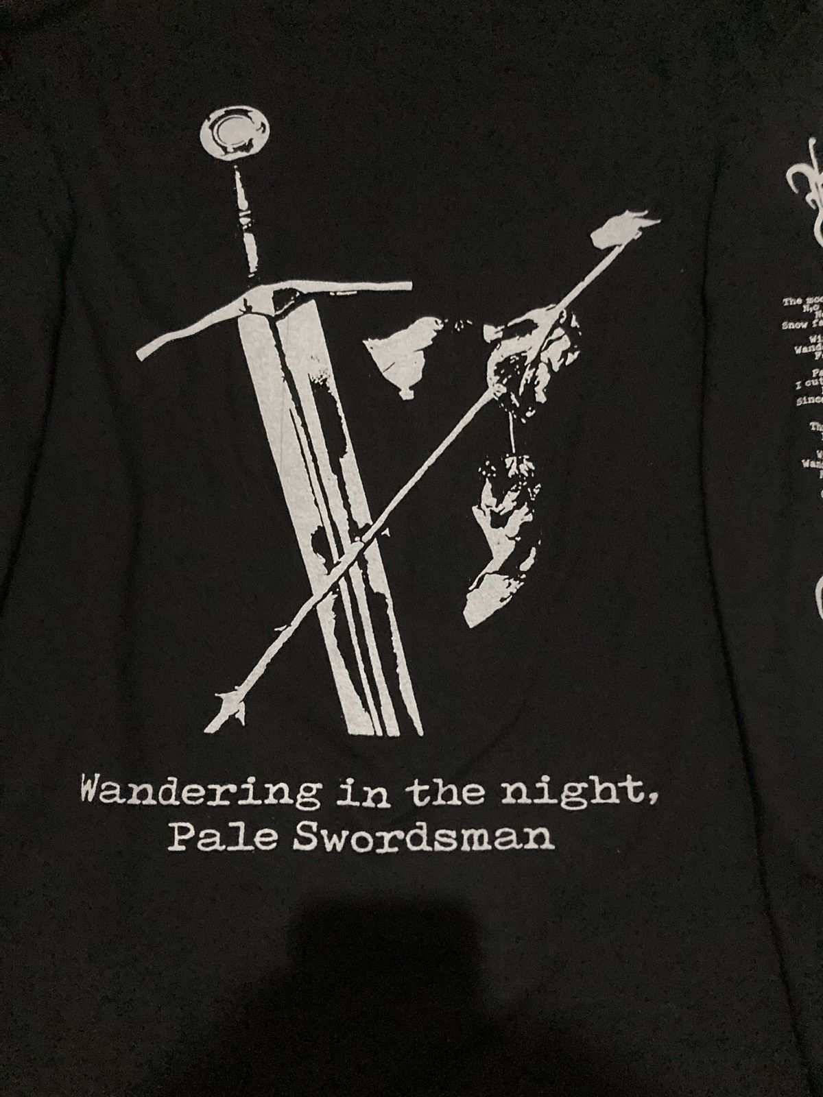 Band Tees Kekht Arakh Pale swordsman longsleeve black metal tee Size US XL / EU 56 / 4 - 5 Thumbnail
