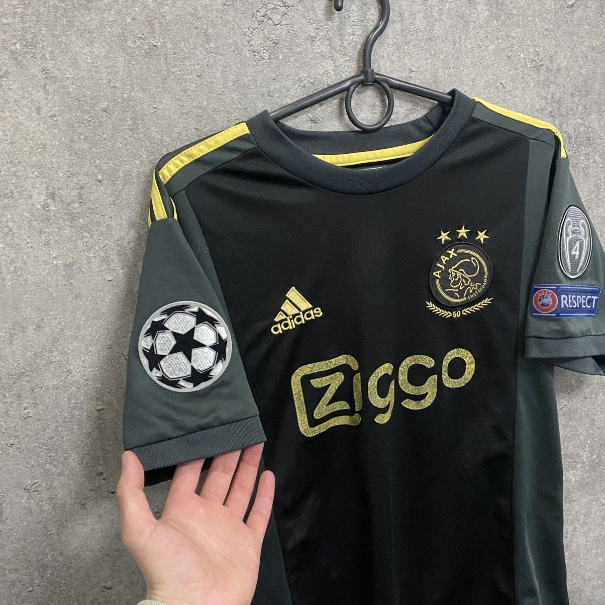 Adidas Ajax Bob Marley 2020-2021 Soccer Jersey Football Y2K Size US S / EU 44-46 / 1 - 4 Thumbnail