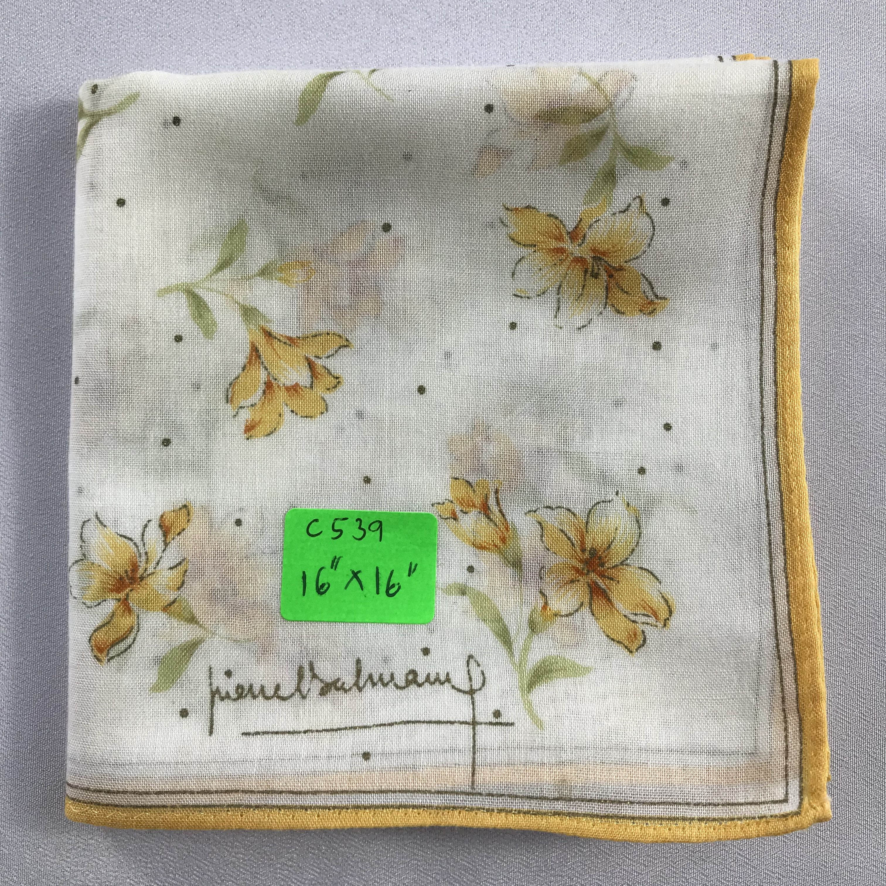 Pierre Balmain Pierre Balmain Handkerchief / Bandana / Neckerchief C539 Size ONE SIZE - 7 Thumbnail