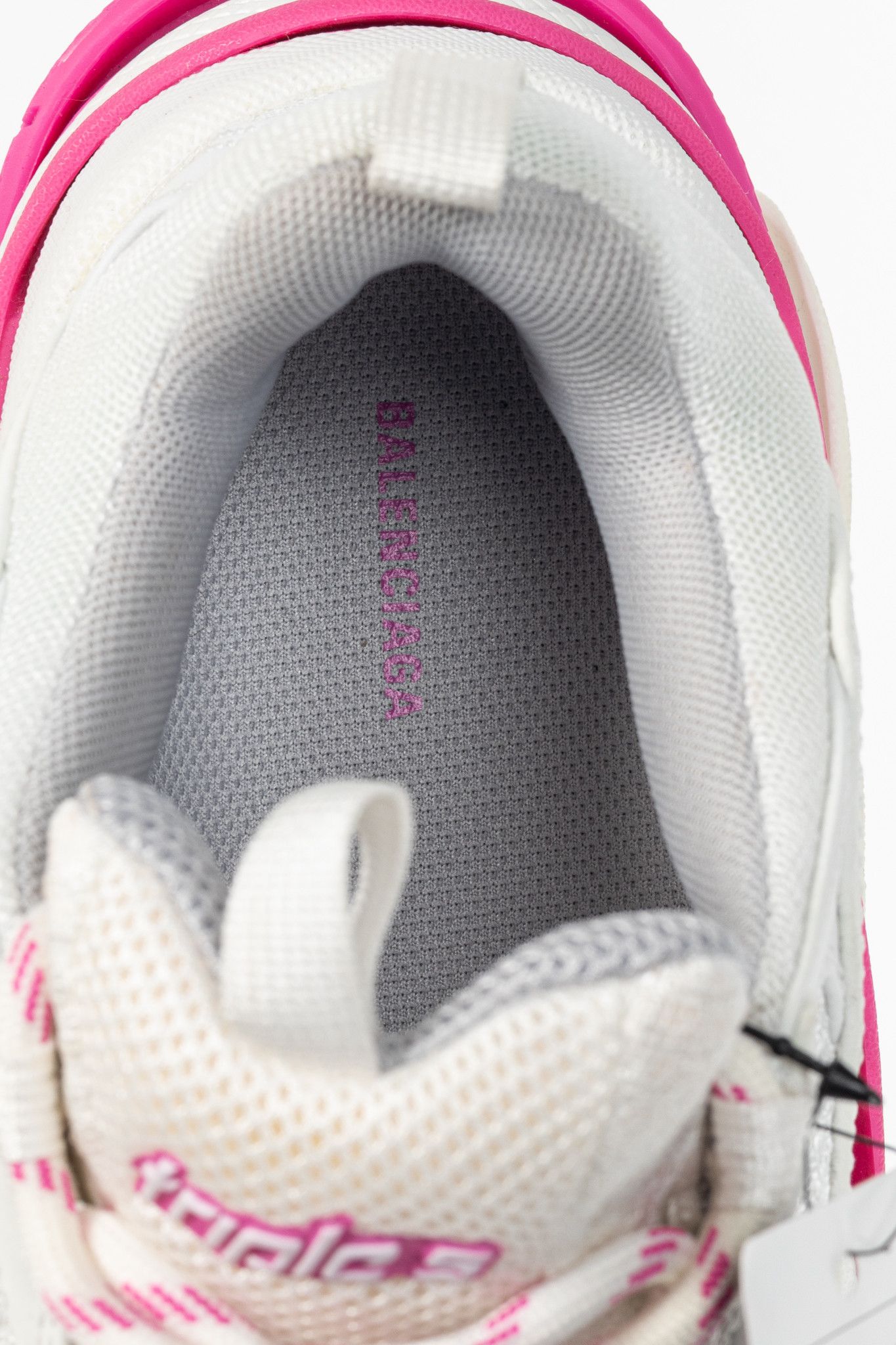 Balenciaga Balenciaga Triple S White Fluo Pink Chunky Low-Top Sneakers Size US 8.5 / IT 38.5 - 11 Thumbnail