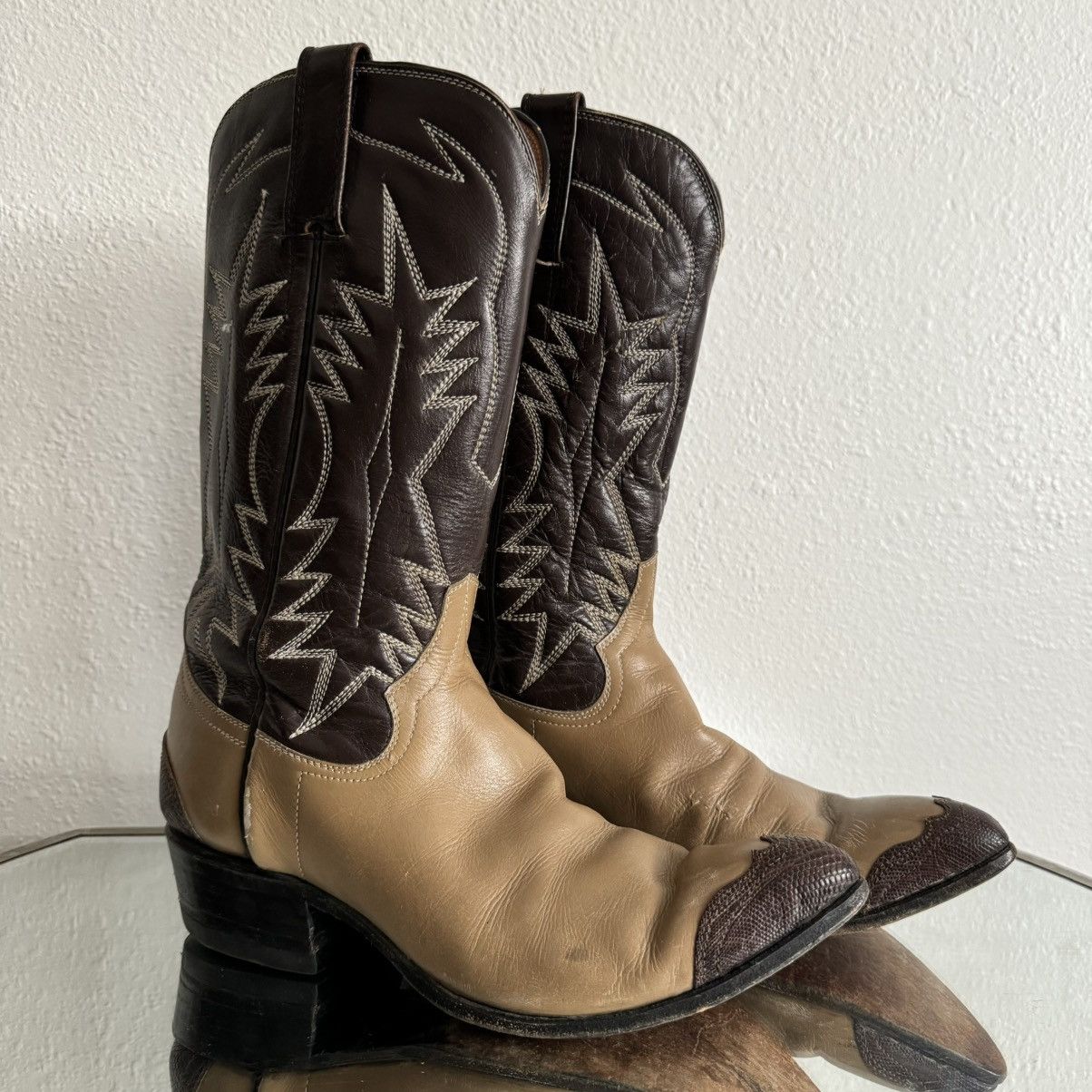 Vintage Vintage Brown Tan Leather Western Wingtip Cowboy Boots Size US 7.5 / IT 37.5 - 4 Thumbnail