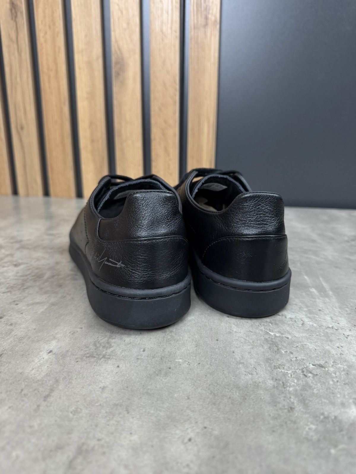 Y-3 Adidas Y-3 Stan Smith Triple Black Size US 7 Size US 7 / EU 40 - 4 Thumbnail