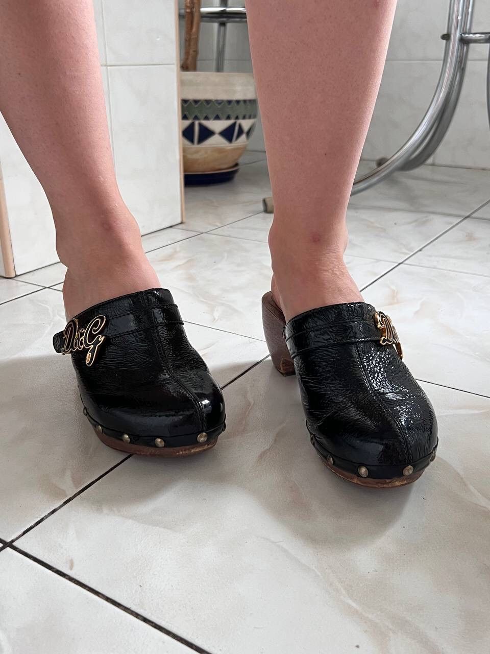 Dolce & Gabbana Dolce & Gabbana Clogs 90s/00s Vintage Sandals Woods Learher Size US 7.5 / IT 37.5 - 22 Thumbnail