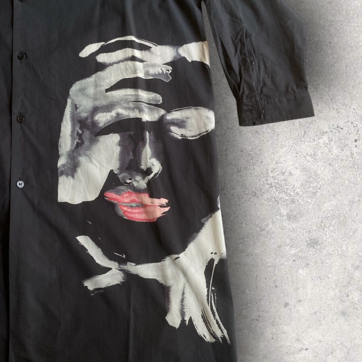 Yohji Yamamoto Fall19 Black Scandal Print Shirt Size US M / EU 48-50 / 2 - 2 Thumbnail