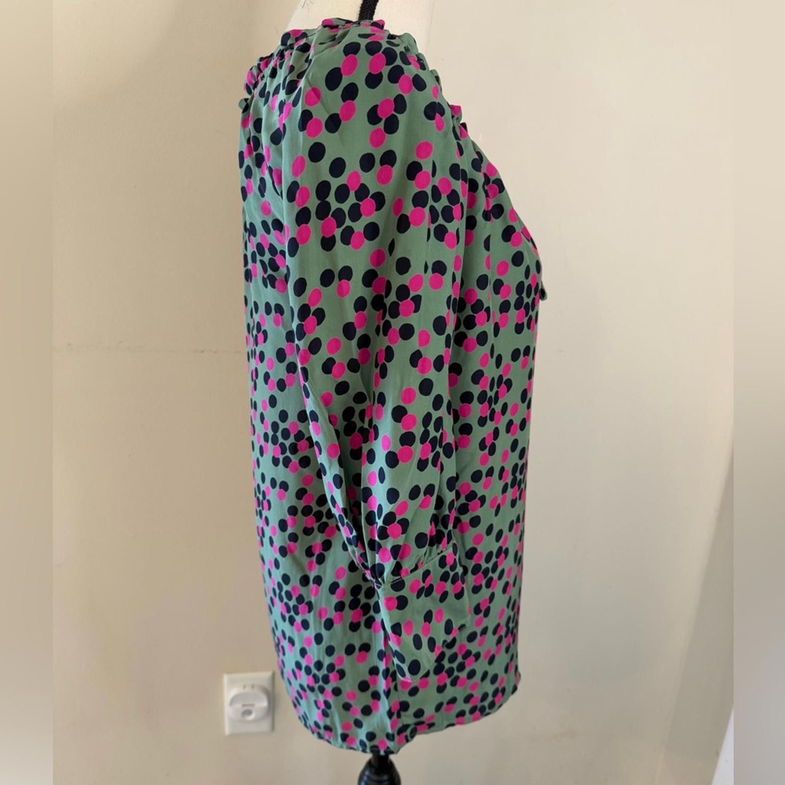 Juicy Couture Jeans Juicy Couture polka dot top Apple buttons SZ S/M Size M / US 6-8 / IT 42-44 - 5 Thumbnail
