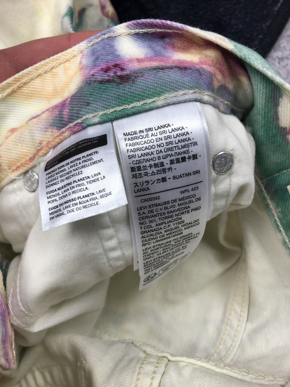 Levi's LEVIS Hype Multicolour Rare Shorts Streetwear Crazy Y2k Size 28" / US 6 / IT 42 - 17 Thumbnail