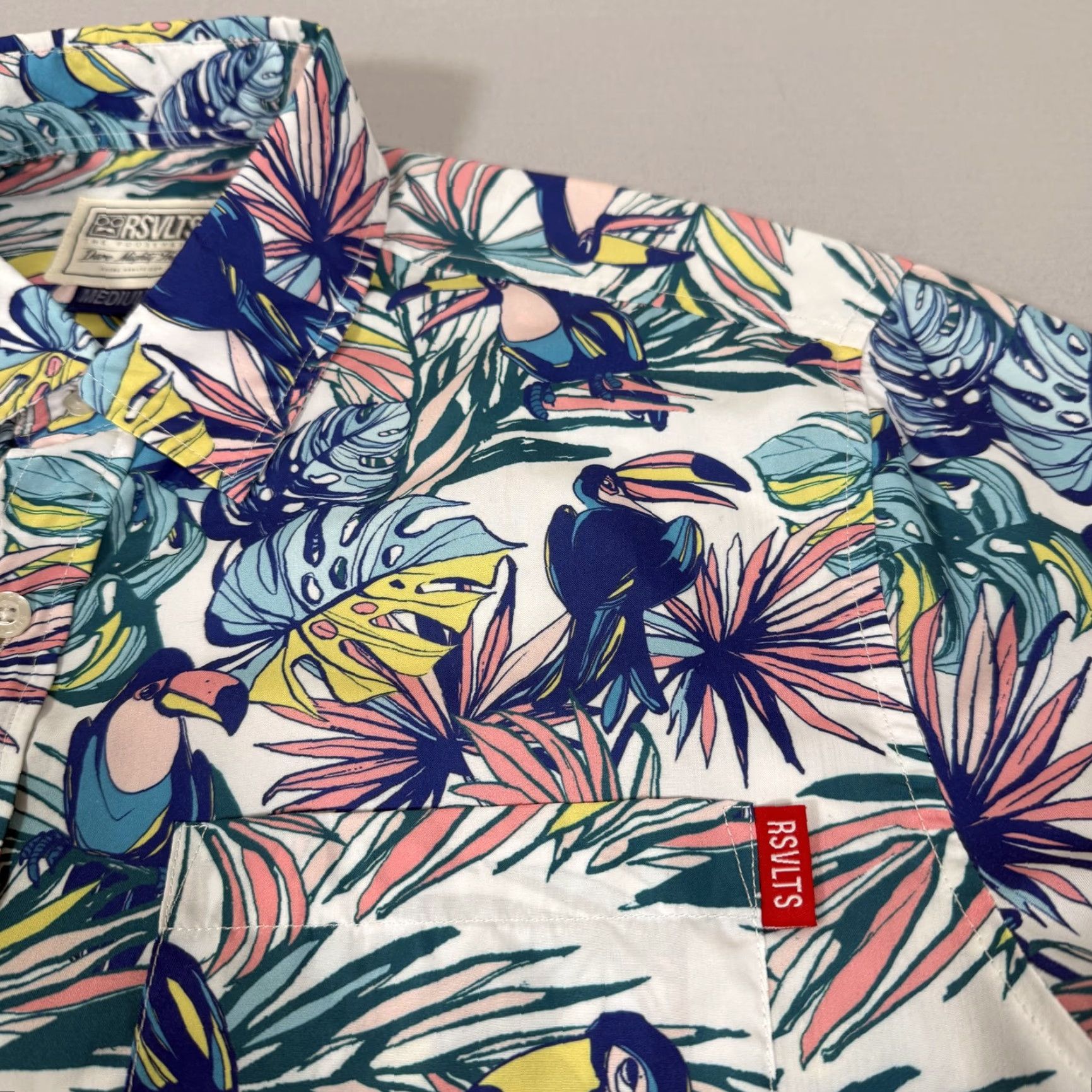 ALOHAS RSVLTS Shirt Mens Medium Multicolor Toucan Tropical Hawaiian Button Up Aloha Size US M / EU 48-50 / 2 - 3 Thumbnail