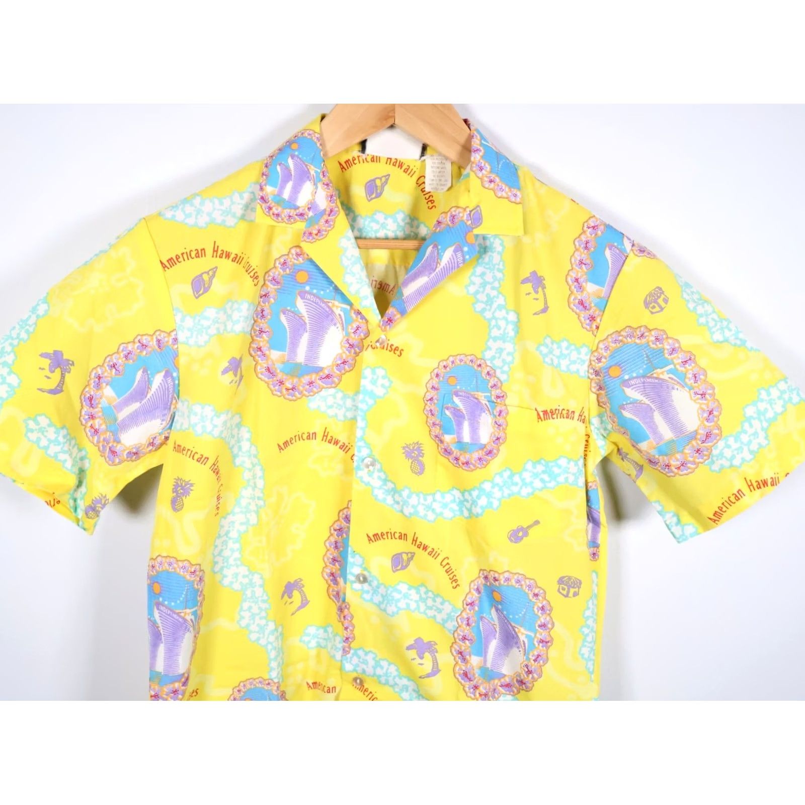 Vintage VINTAGE 80s Hawaiian Cruise Shirt Men Medium Yellow Camp Collar Aloha Nautical VTG Geometric Pattern Short Sleeve Adjustable Sun Ship Theme Womens? Size US M / EU 48-50 / 2 - 4 Thumbnail