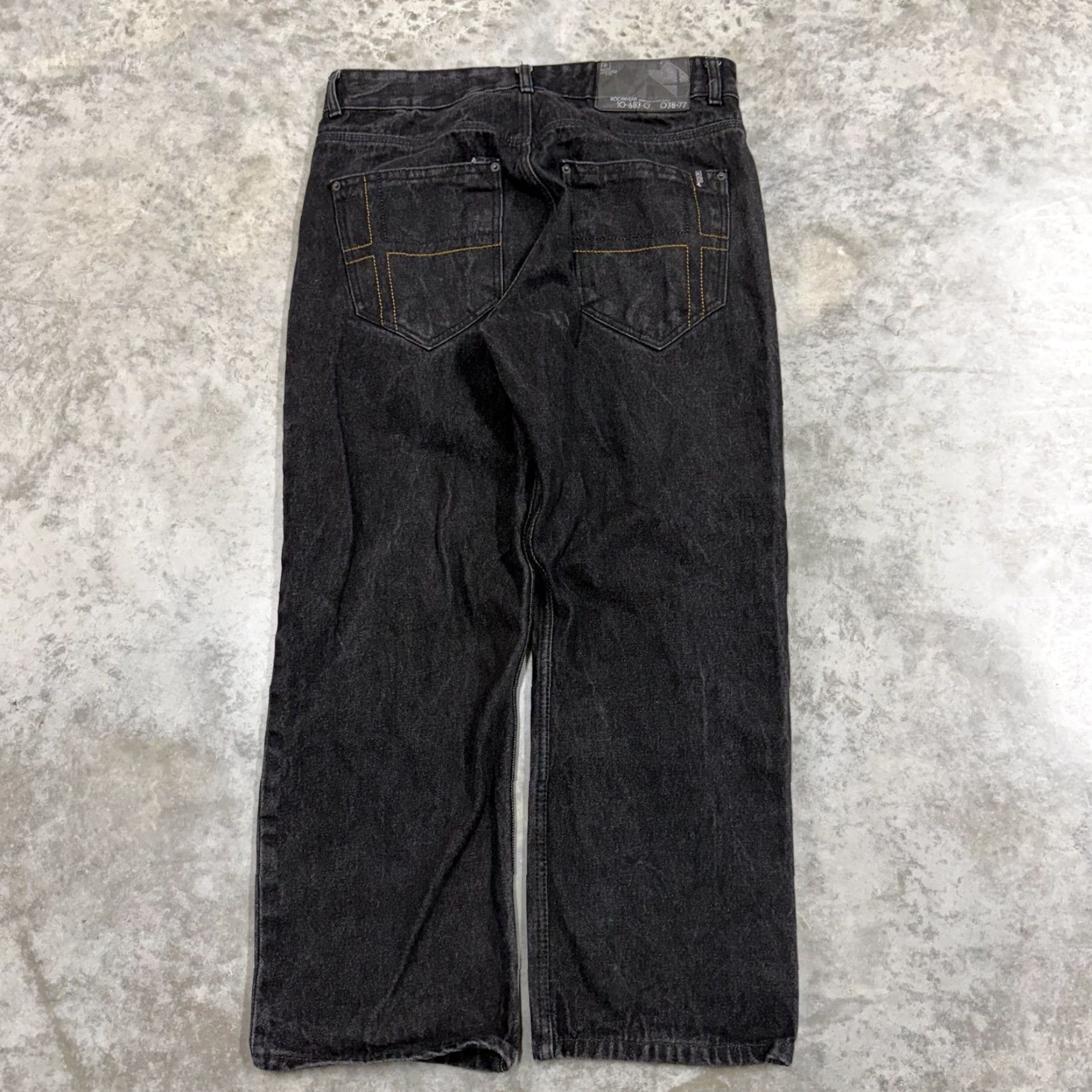Rocawear Rocawear Jeans Mens 38x29 Black Charcoal Wash Regular Fit Straight Hip Hop Denim Size US 38 / EU 54 - 2 Thumbnail