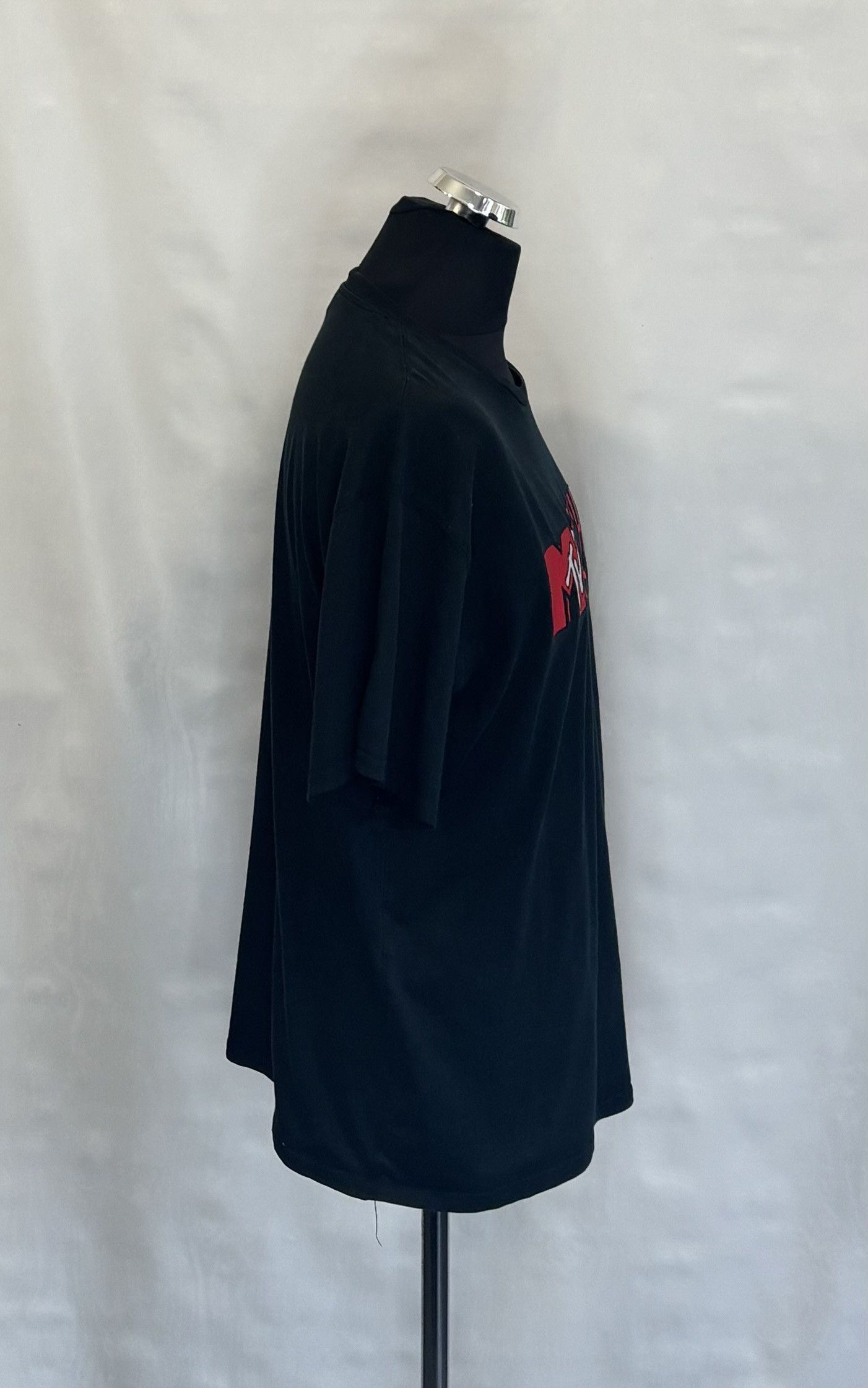 H&M × Moschino Moschino x H&M MTV T-shirt Size. L Size US L / EU 52-54 / 3 - 4 Thumbnail
