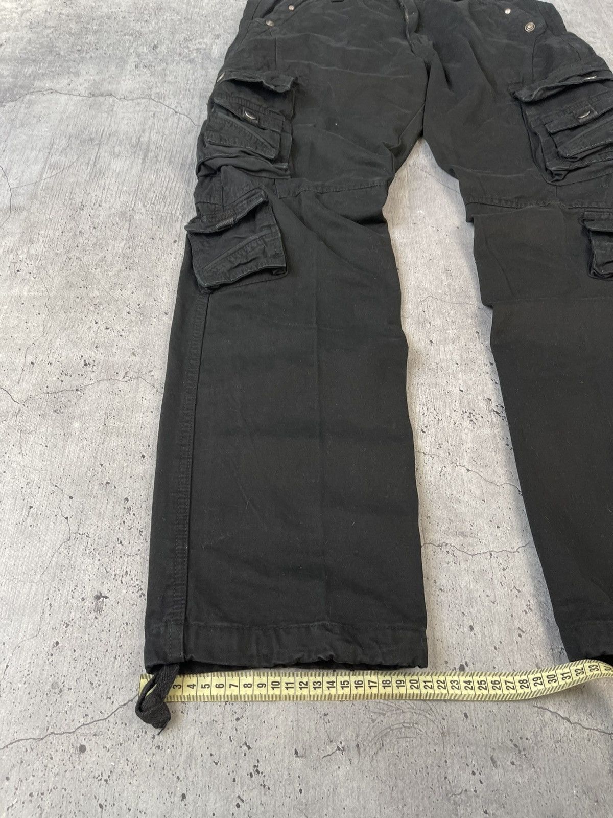 Japanese Brand Japan Y2K Black Avant Garde Multipocket Cargo Pants Size US 32 / EU 48 - 7 Thumbnail