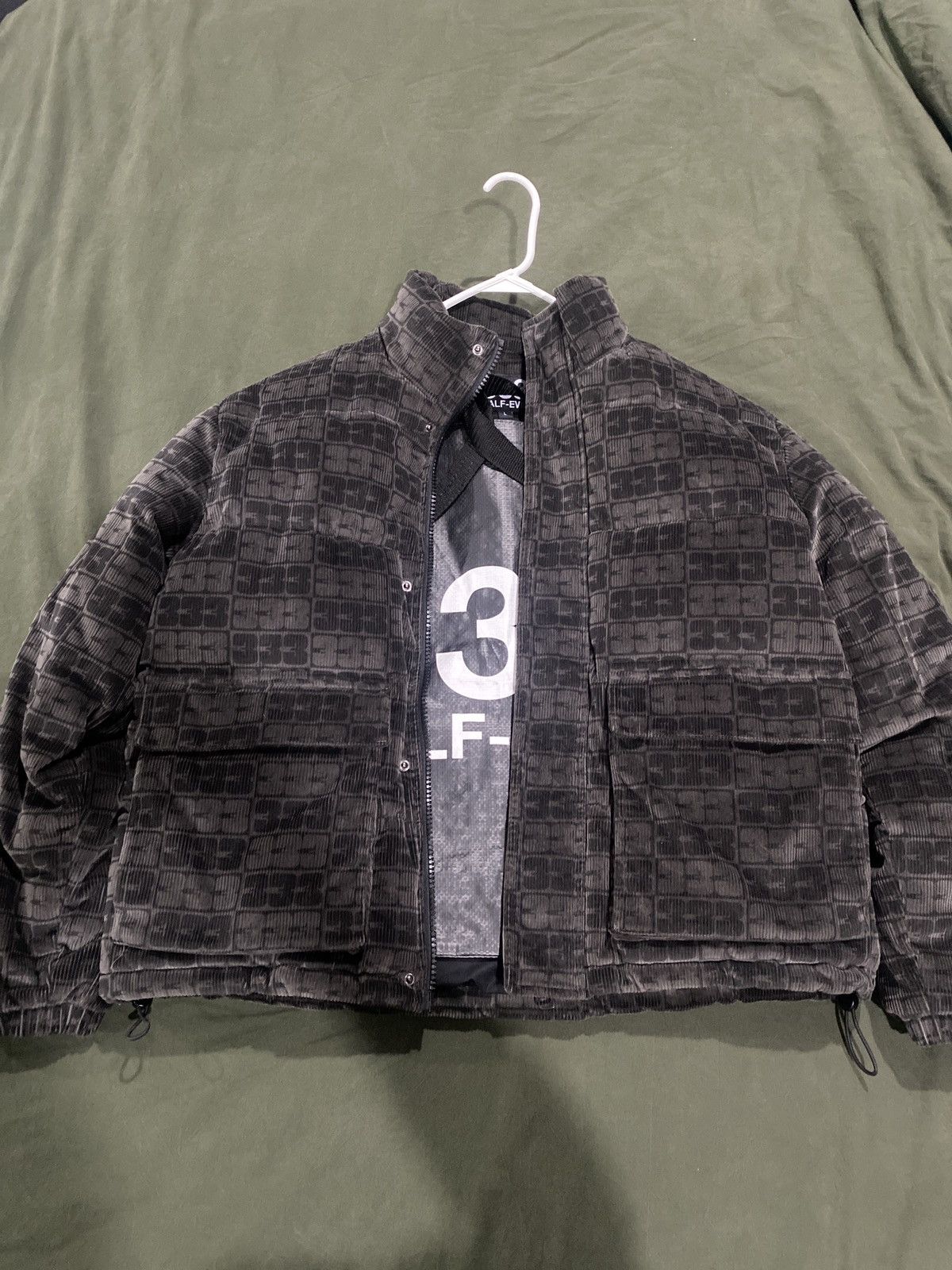 Half Evil Half Evil corduroy puffer jacket Size US L / EU 52-54 / 3 - 2 Thumbnail