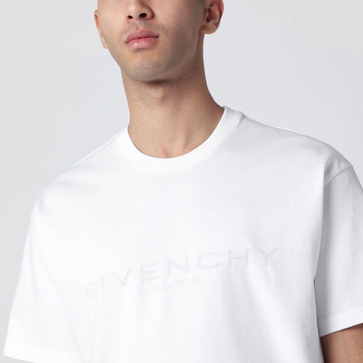 Givenchy o1d2blof0426 Cotton Logo Short Sleeve T-Shirt in White Size US M / EU 48-50 / 2 - 3 Thumbnail