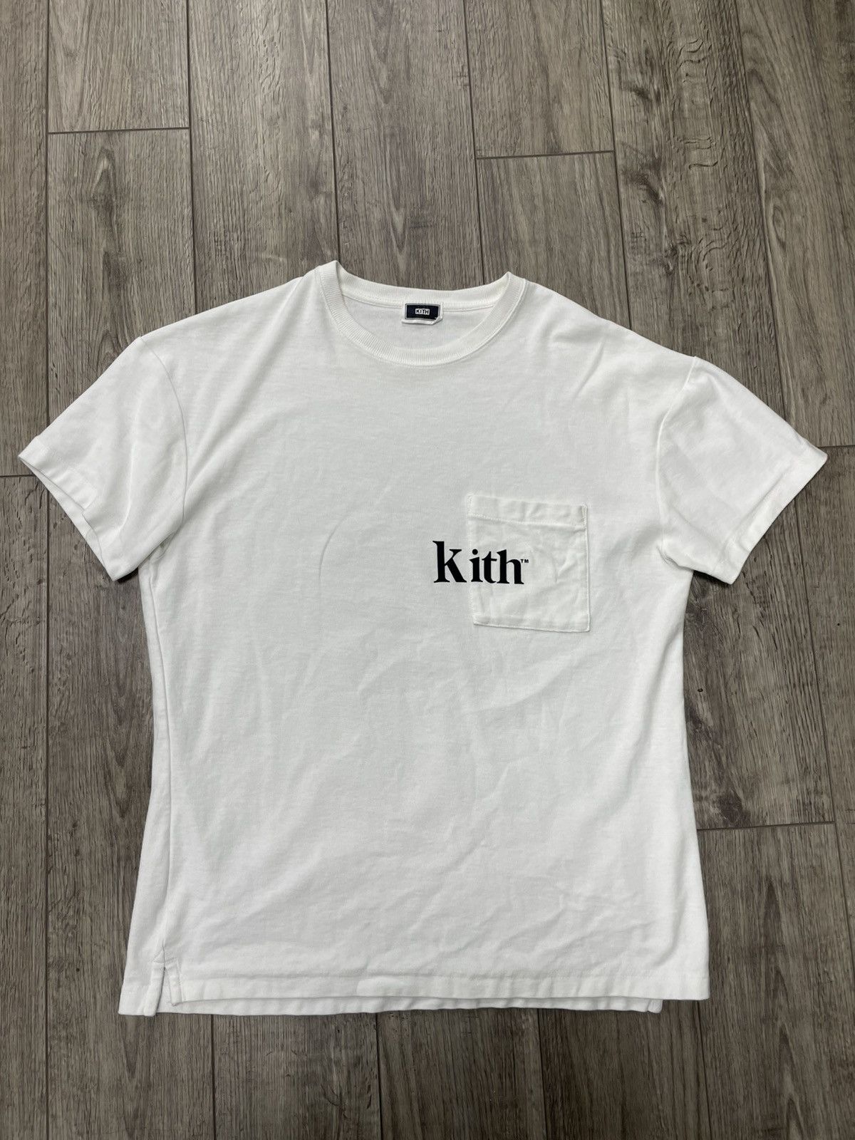Kith Kith Oversized Pocket T-Shirt White Embossed Logo | Grailed