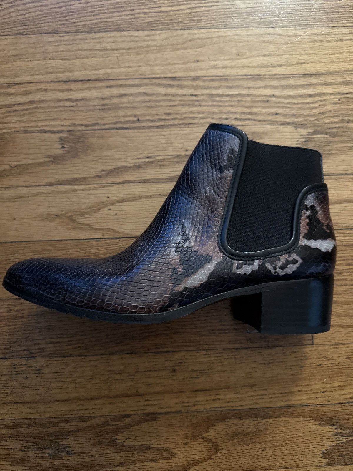 Donald Pliner Black Snake Skin Booties Size US 8.5 / IT 38.5 - 1 Thumbnail