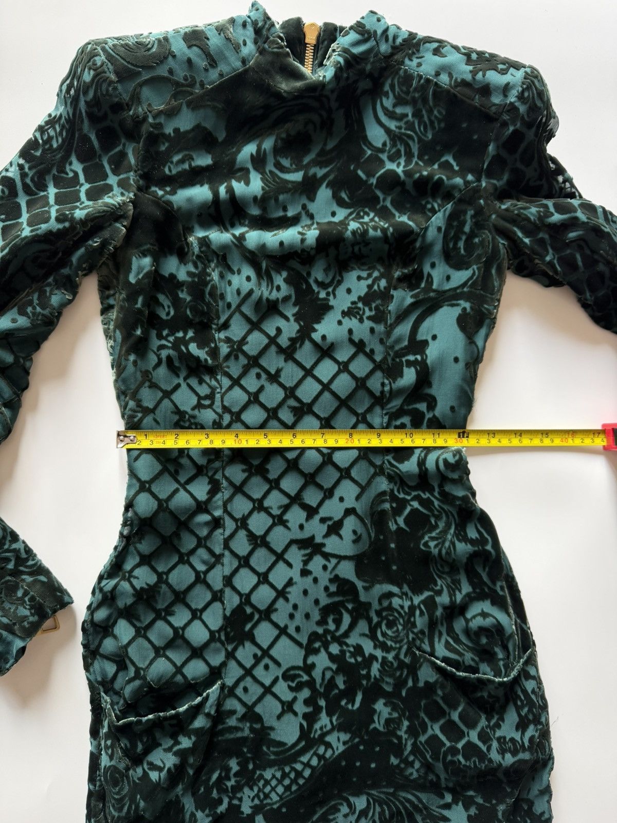 Balmain × H&M BALMAIN X H&M Velvet Green Dress Tunic Silk Long Sleeve Size XS / US 0-2 / IT 36-38 - 13 Thumbnail