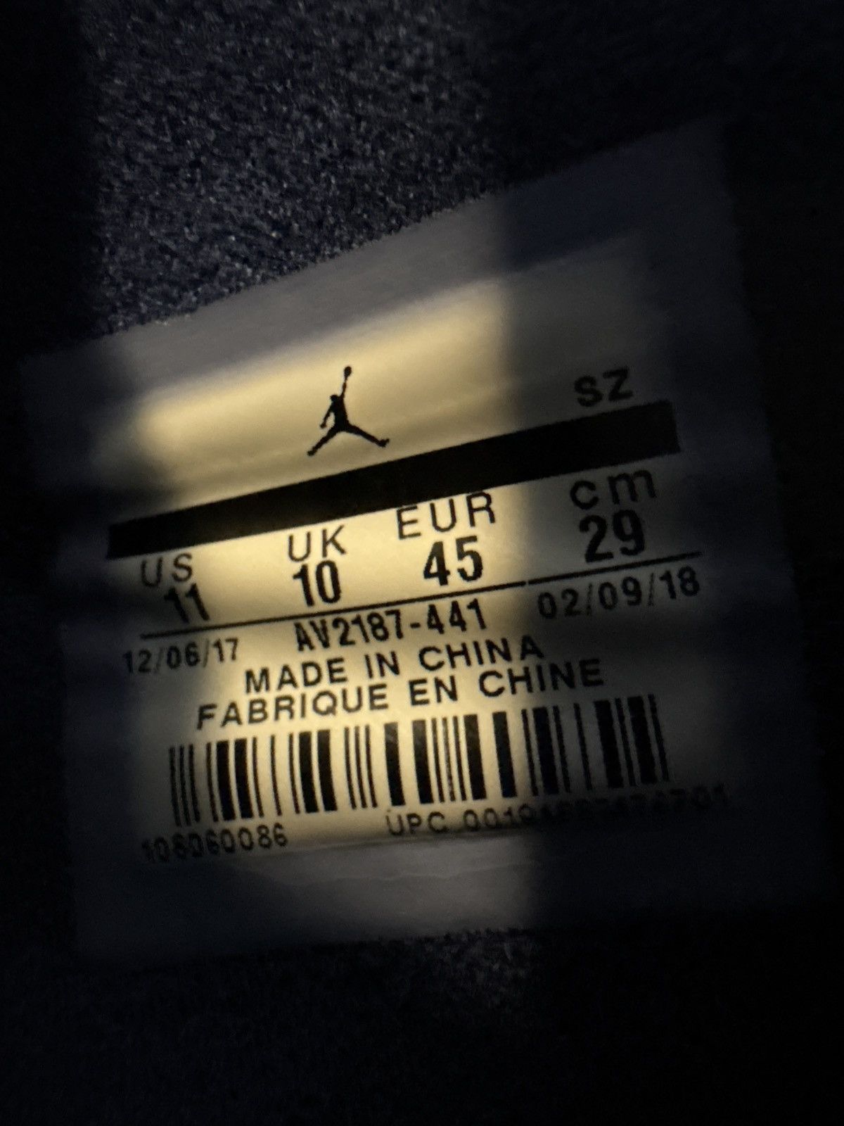 Jordan Brand Jordan 11 Low “Re2pect” Jeter Size US 11 / EU 44 - 7 Thumbnail