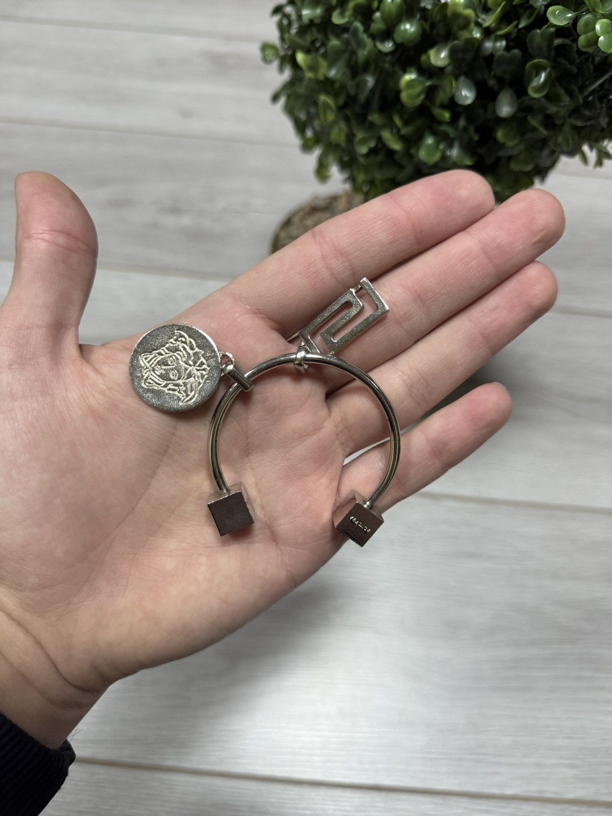 Versace Versace medusa bracelet charms Size ONE SIZE - 4 Thumbnail