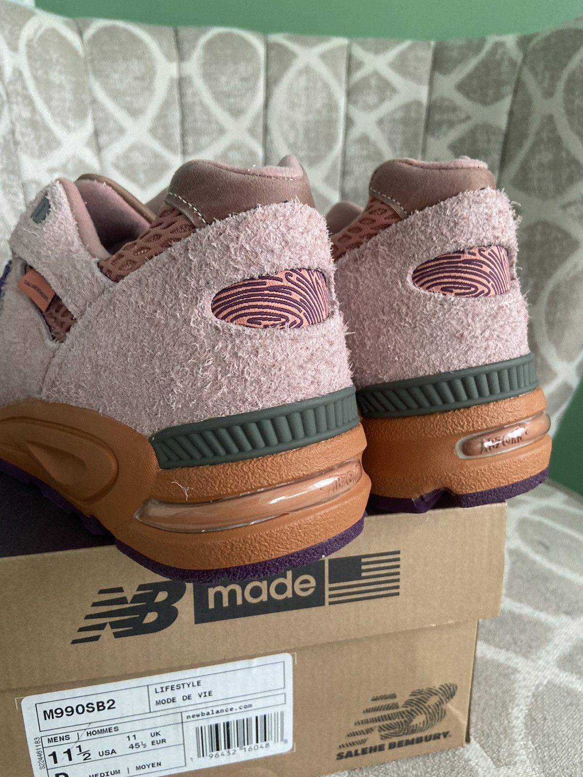 New Balance × Salehe Bembury New Balance x Salehe 990v2 ‘Sand Be The Time’ Size US 11.5 / EU 44-45 - 3 Thumbnail