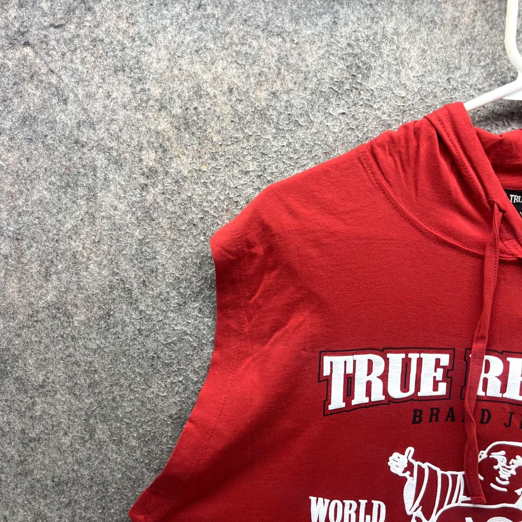 True Religion True Religion Hoodie Mens M Red Sleeveless Graphic Pullover Tank Shirt Size US M / EU 48-50 / 2 - 7 Thumbnail