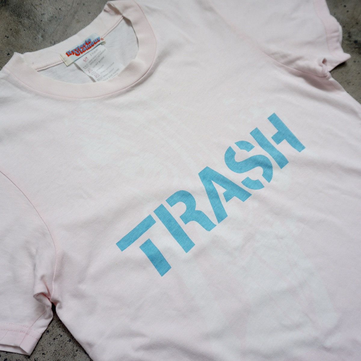 Hysteric Glamour Hysteric Glamour "Trash" tee Size US S / EU 44-46 / 1 - 5 Thumbnail