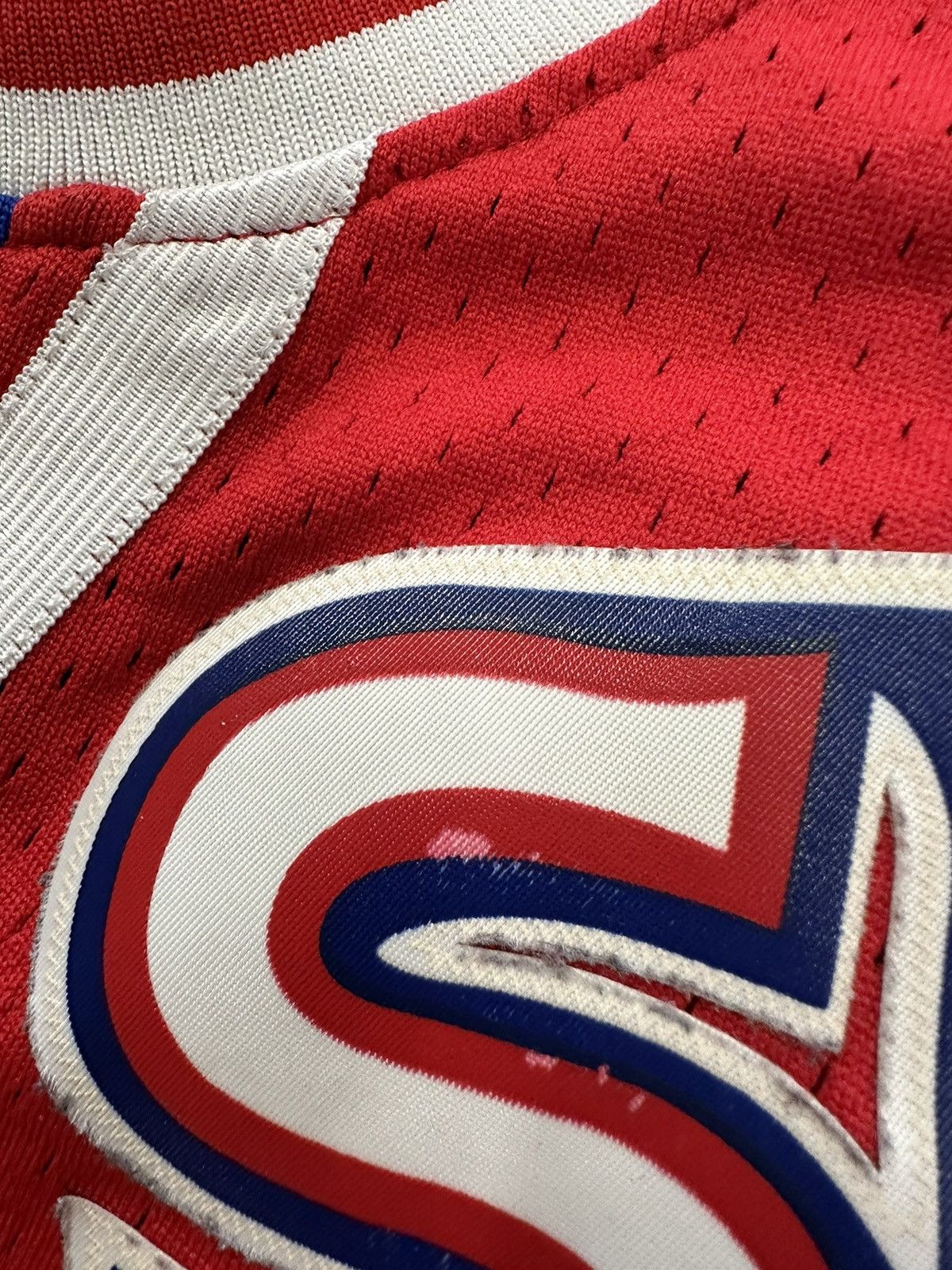 Mitchell & Ness Crazy Y2K Mitchell & Ness Allen Iverson Philadelphia Sixers Size US L / EU 52-54 / 3 - 15 Thumbnail